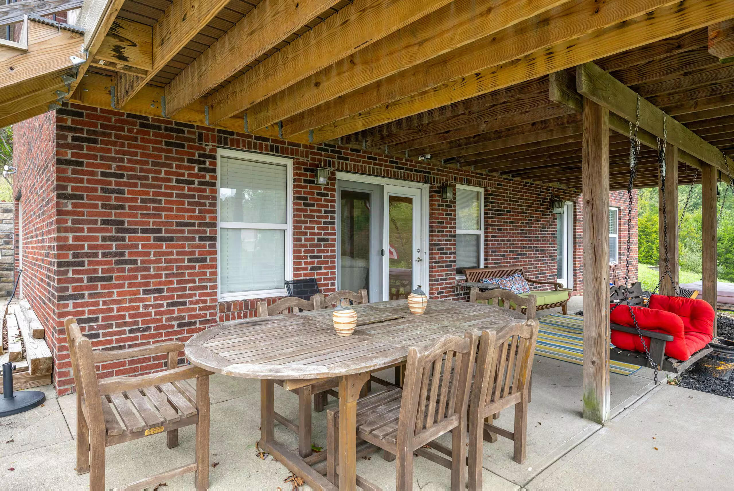 260 Summer Drive Property Photo 6