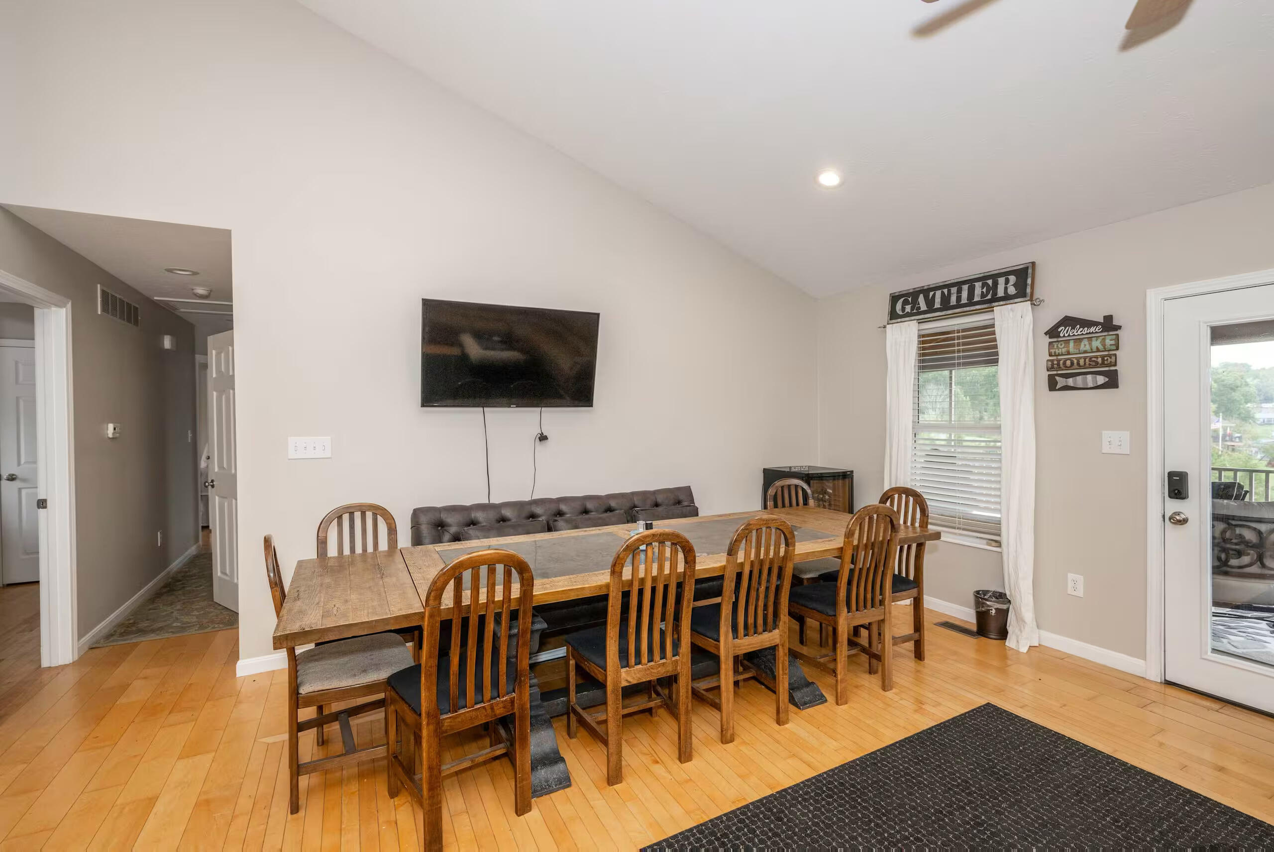 260 Summer Drive Property Photo 14