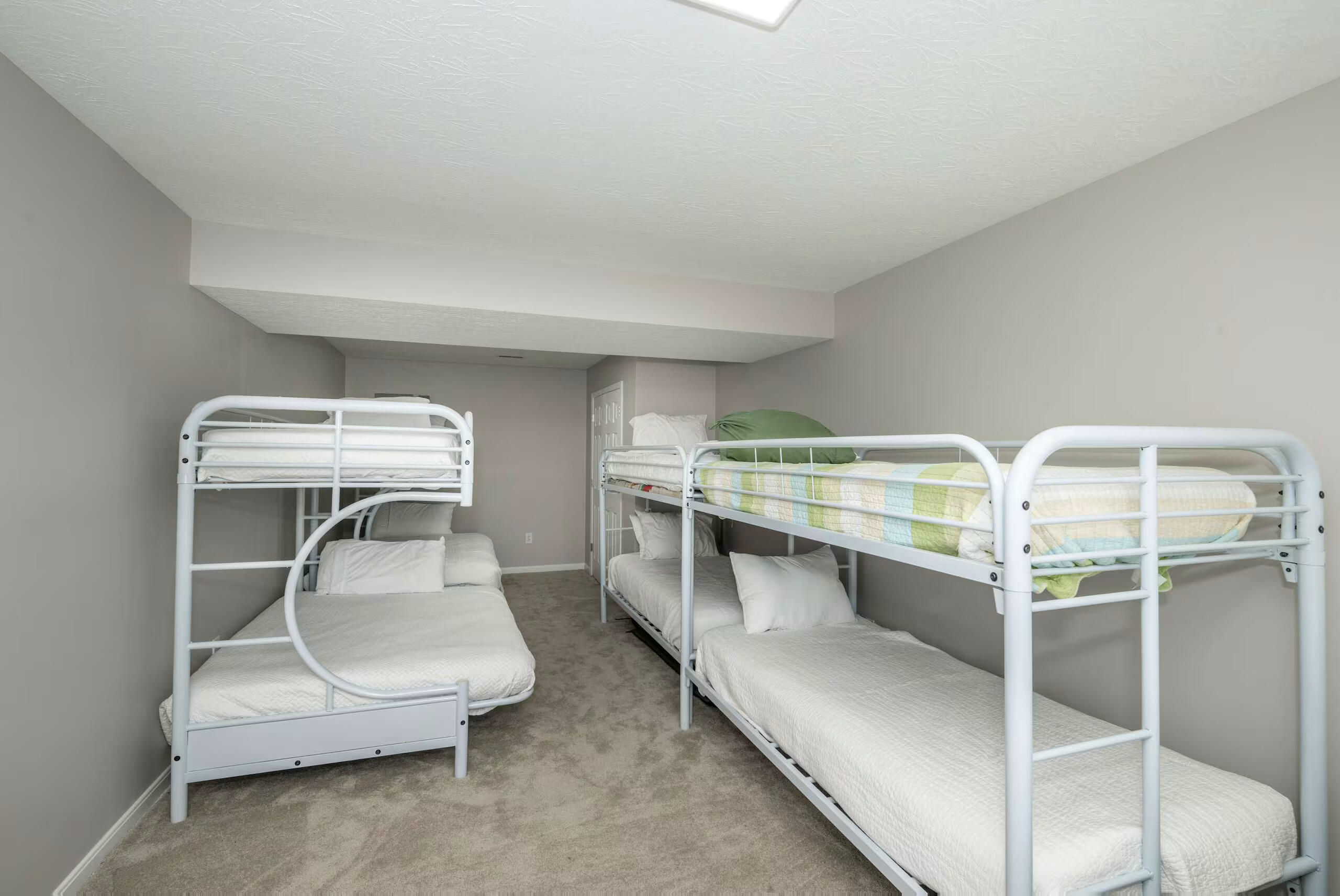 260 Summer Drive Property Photo 20