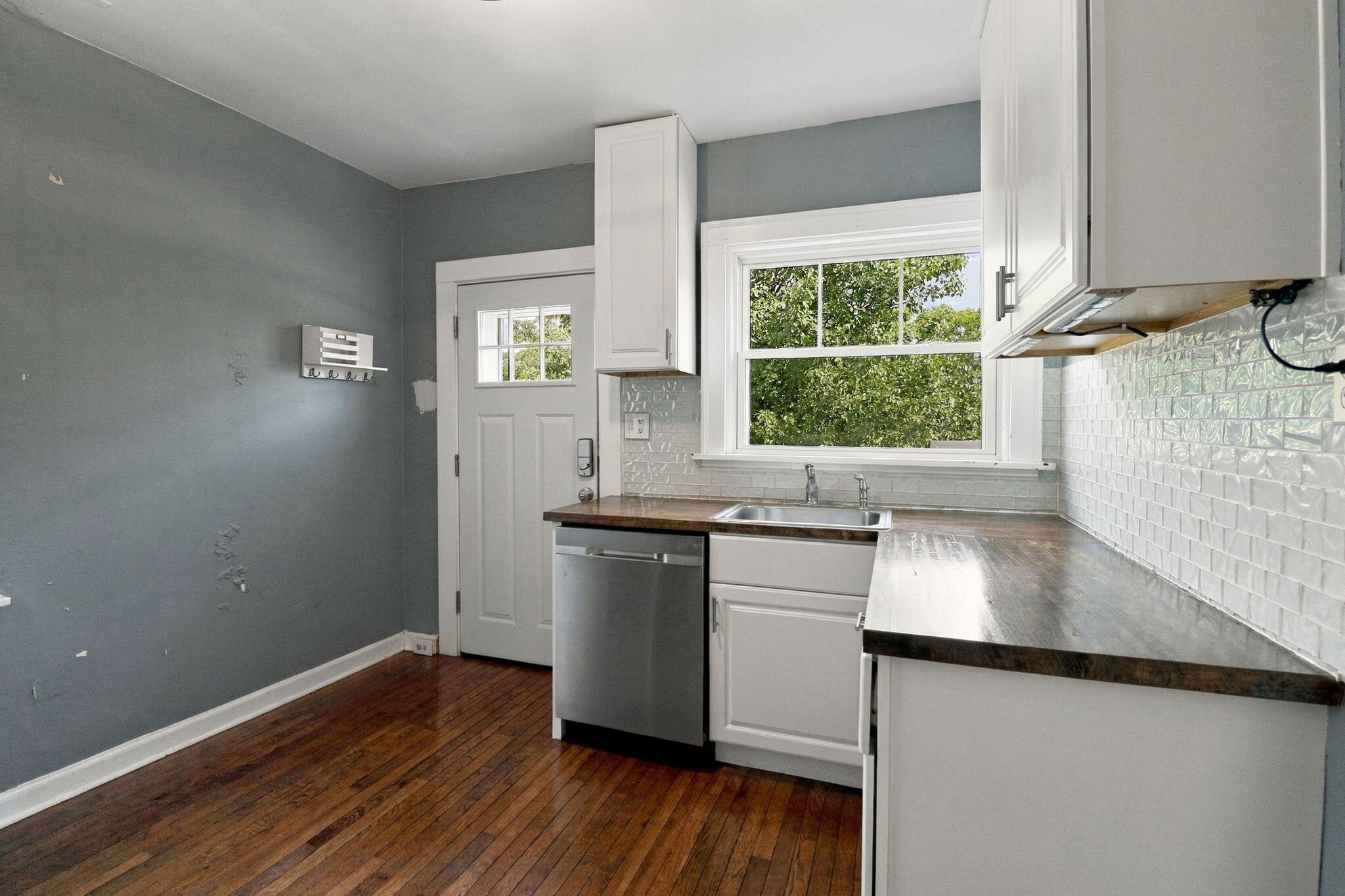 16 Beechwood Road Property Photo 12
