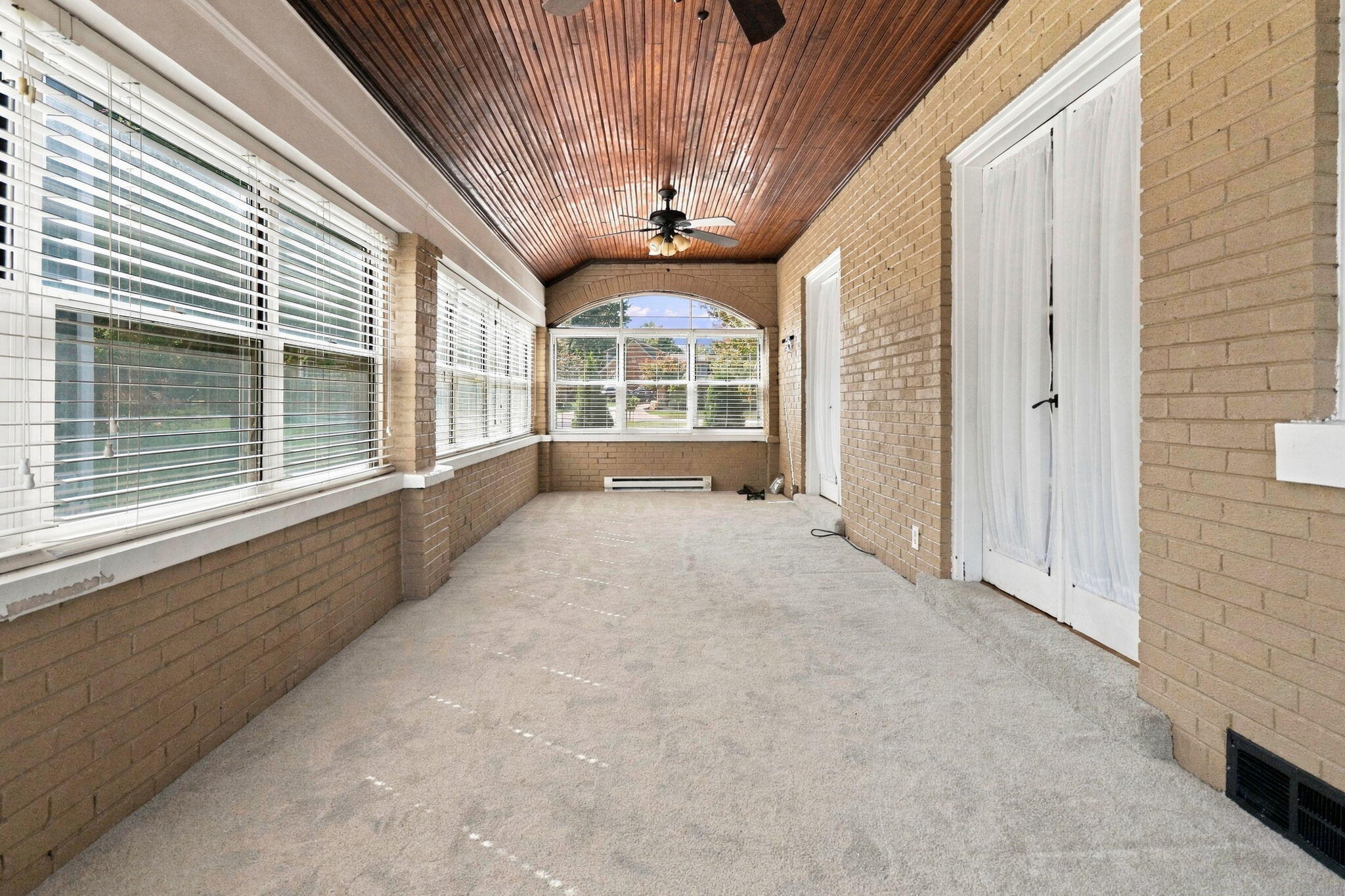 16 Beechwood Road Property Photo 18