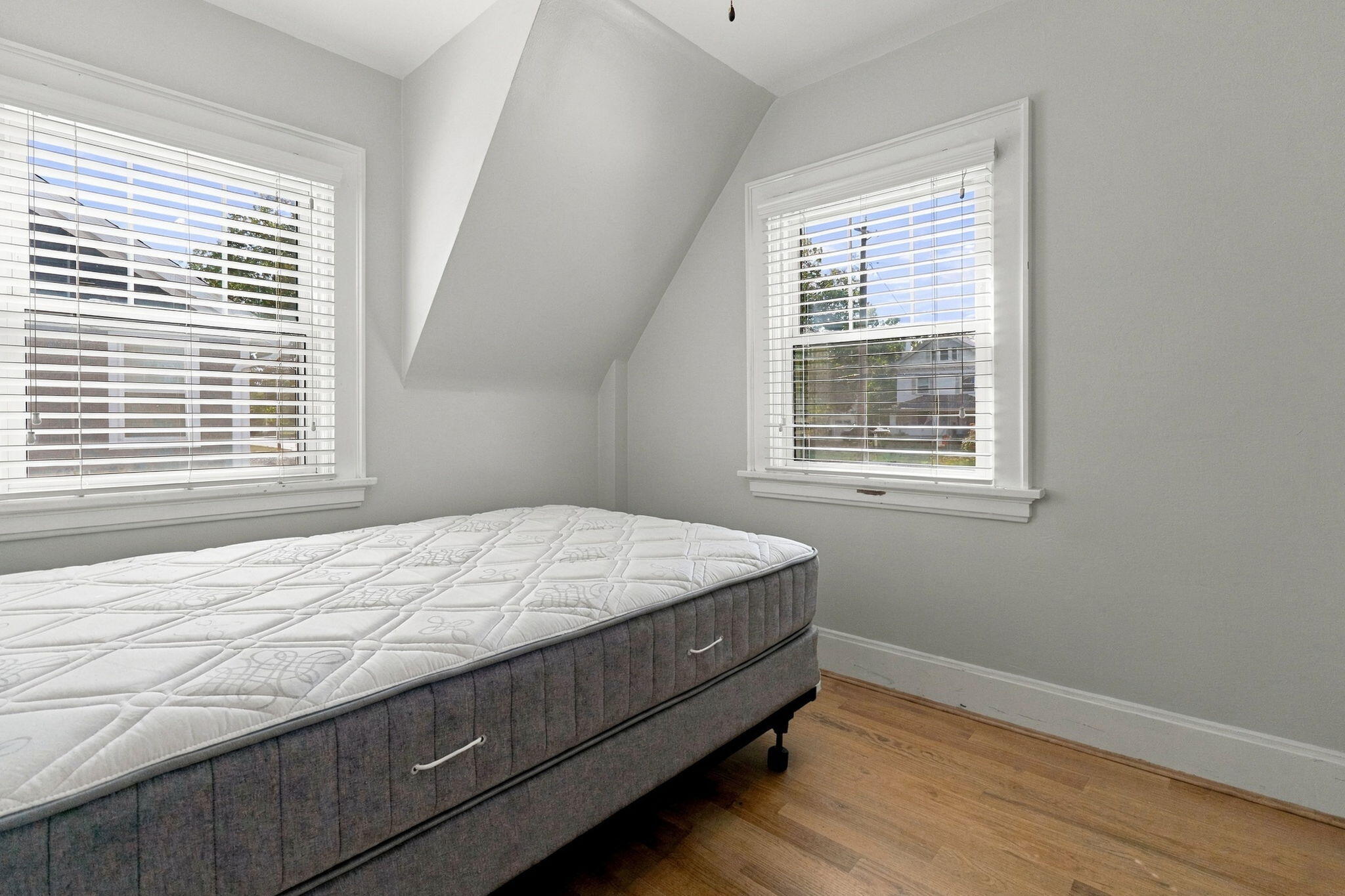 16 Beechwood Road Property Photo 24
