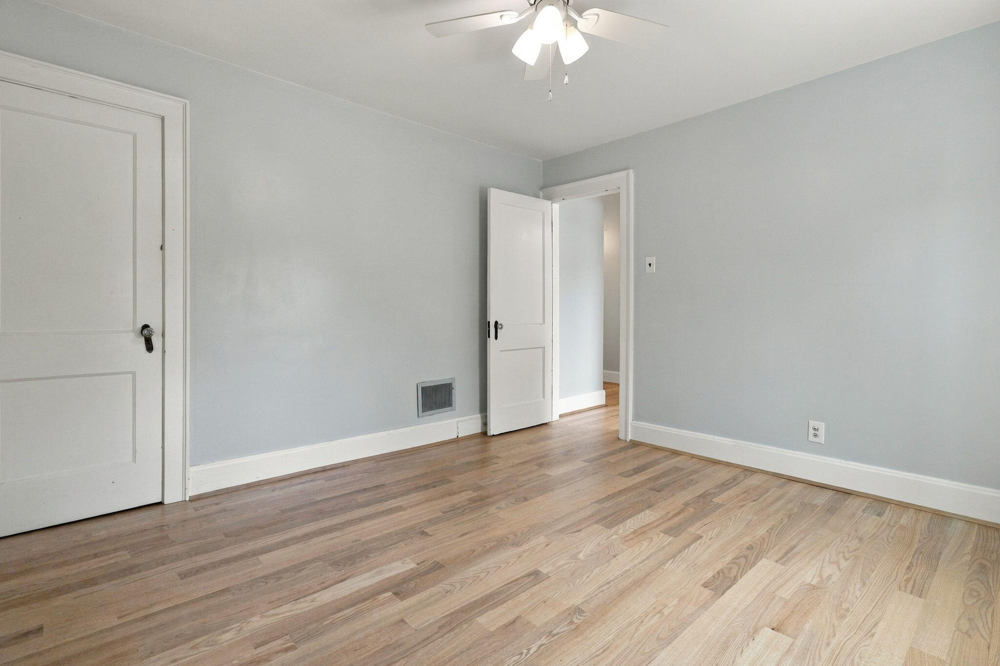 16 Beechwood Road Property Photo 27