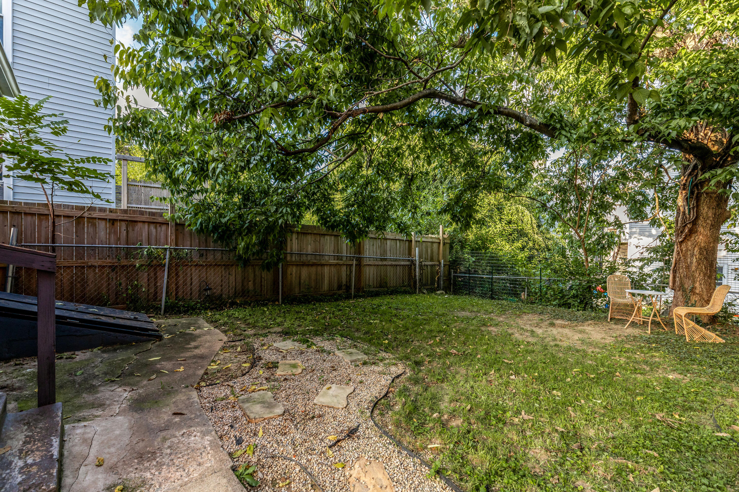 1914 Garrard Street Property Photo 23
