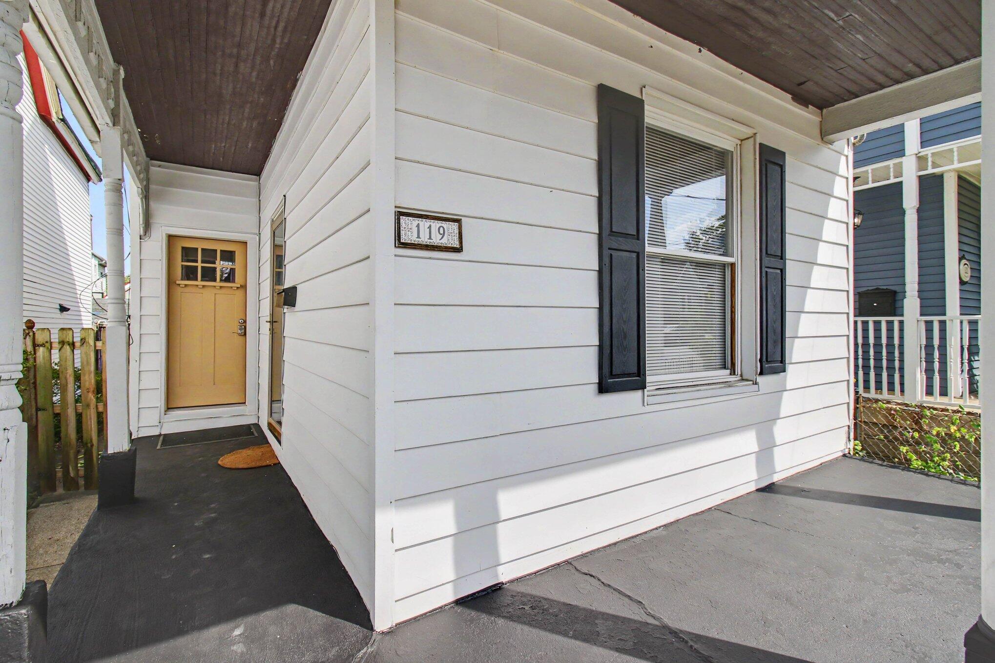119 Ward Avenue Property Photo 2
