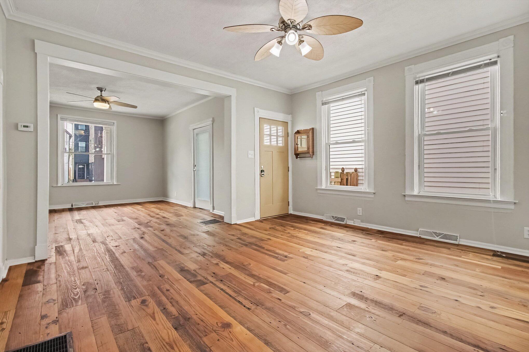 119 Ward Avenue Property Photo 3