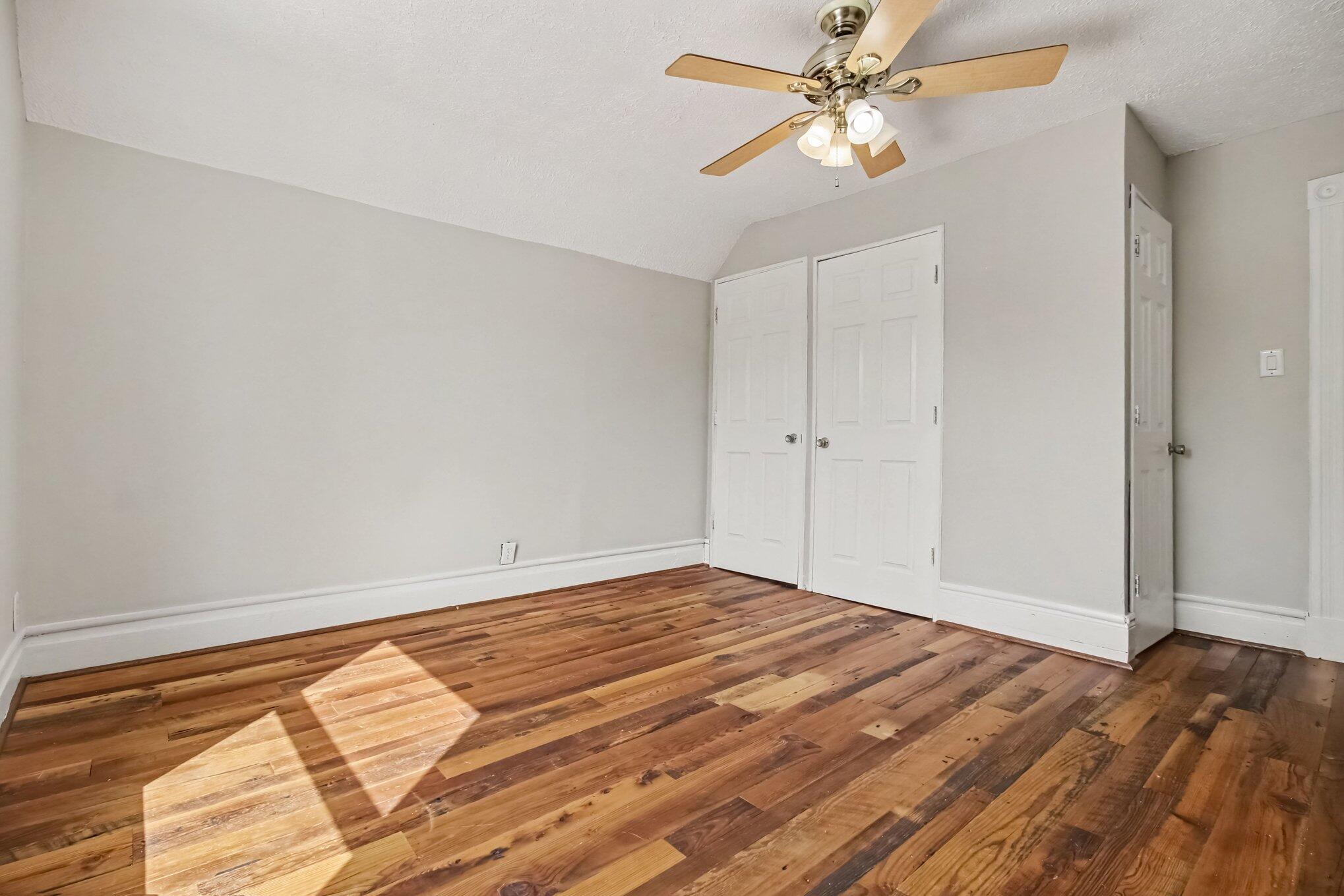 119 Ward Avenue Property Photo 15