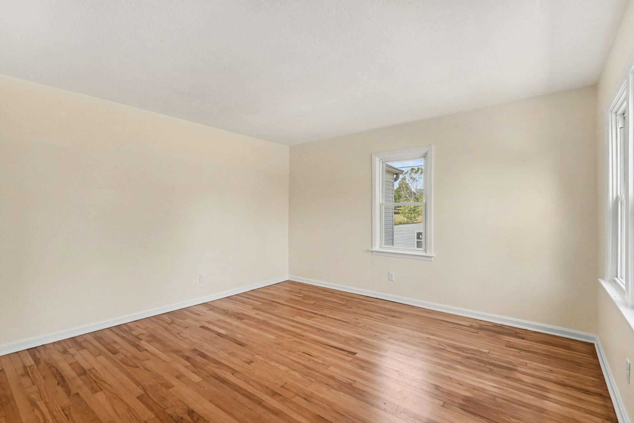 12058 Bowman Road Property Photo 5