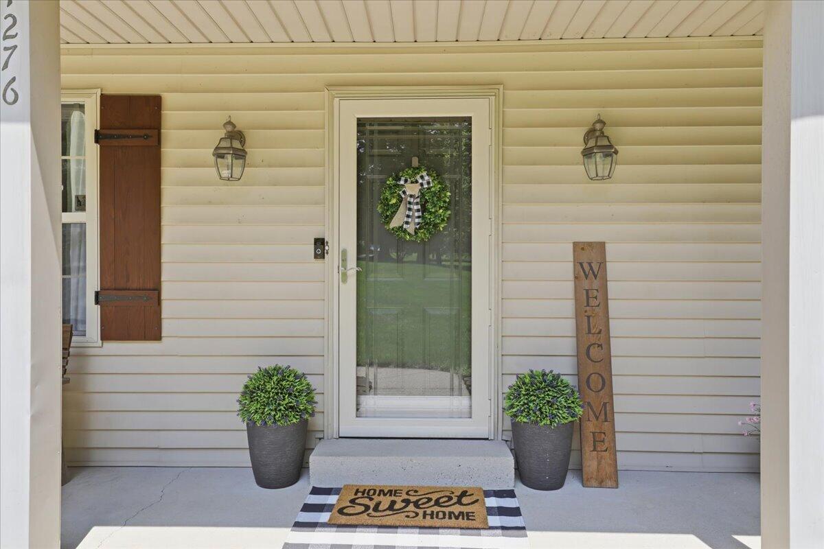 1276 Frogtown Road Property Photo 5