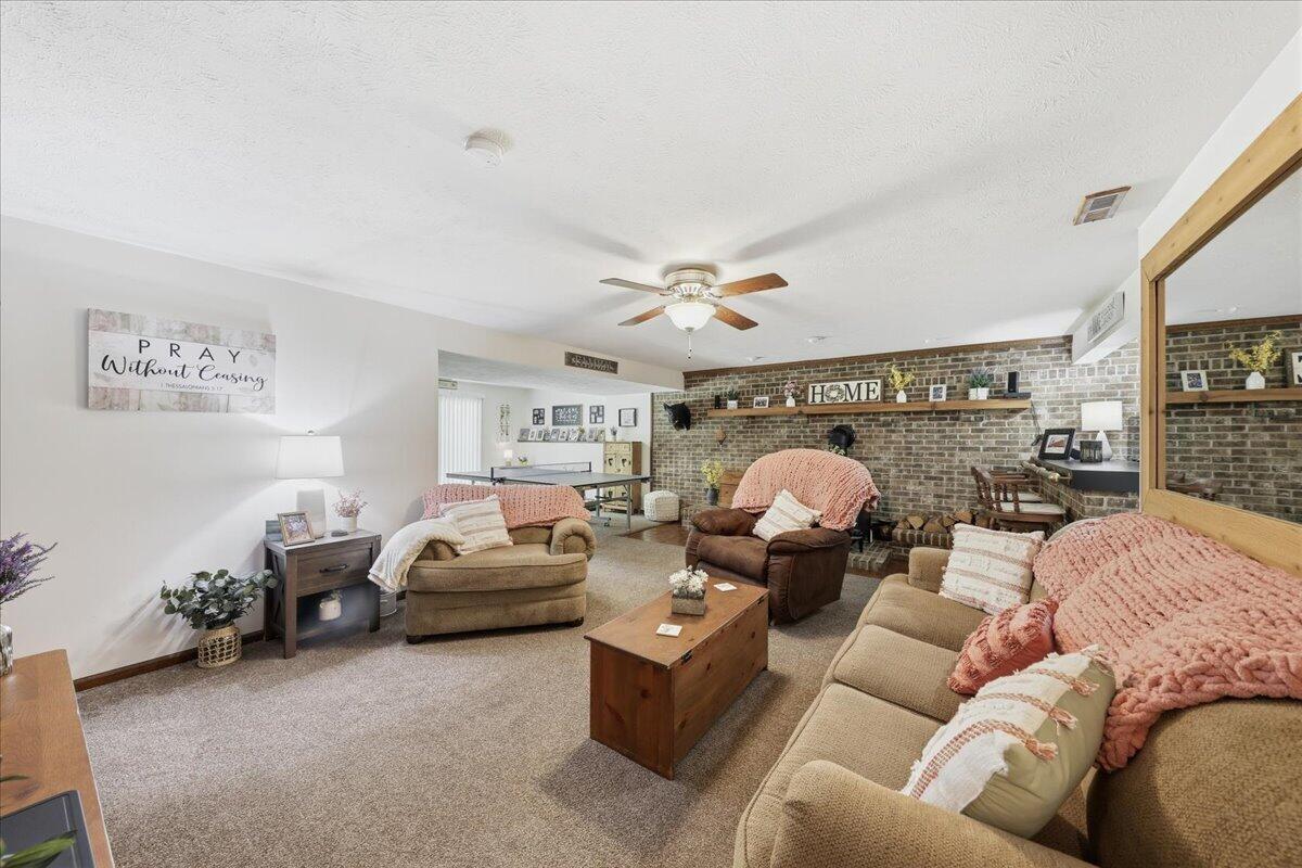 1276 Frogtown Road Property Photo 21