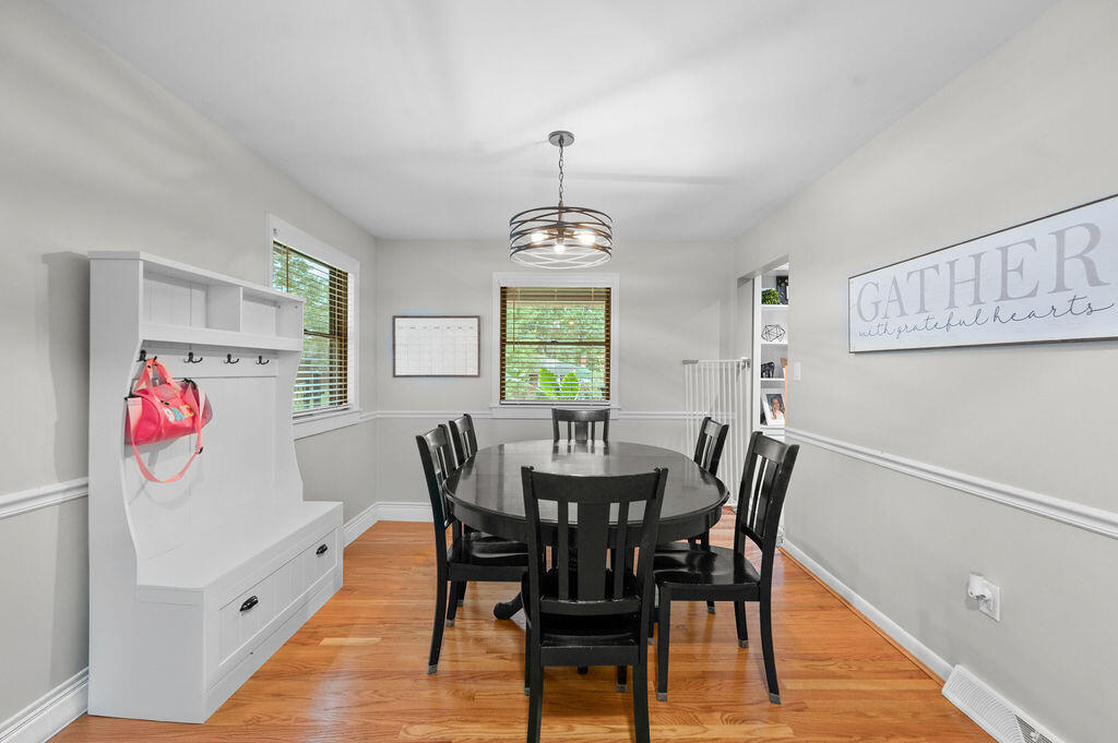 552 Perimeter Drive Property Photo 13