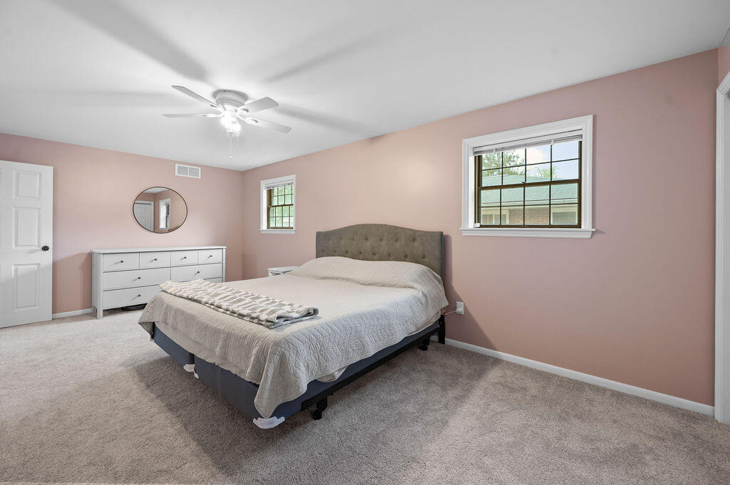 552 Perimeter Drive Property Photo 21