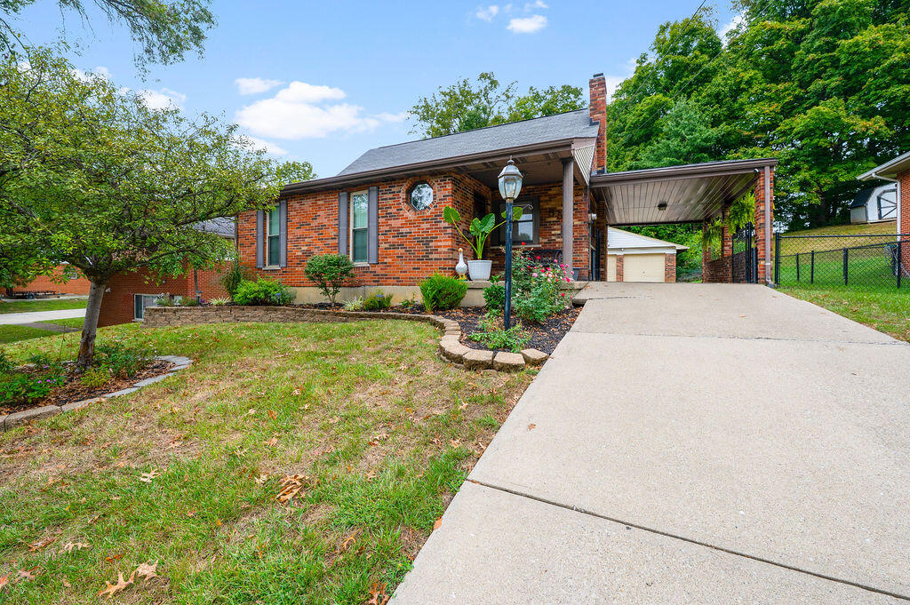 552 Perimeter Drive Property Photo 44