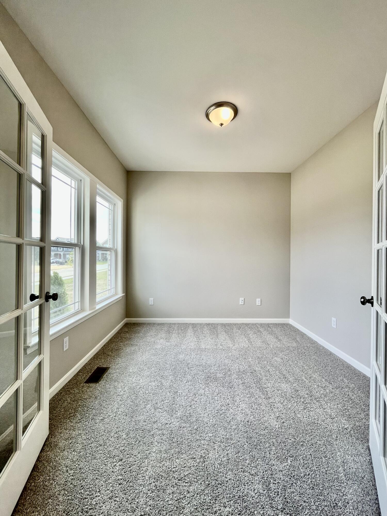 5105 Wildbrook Trail Property Photo 9