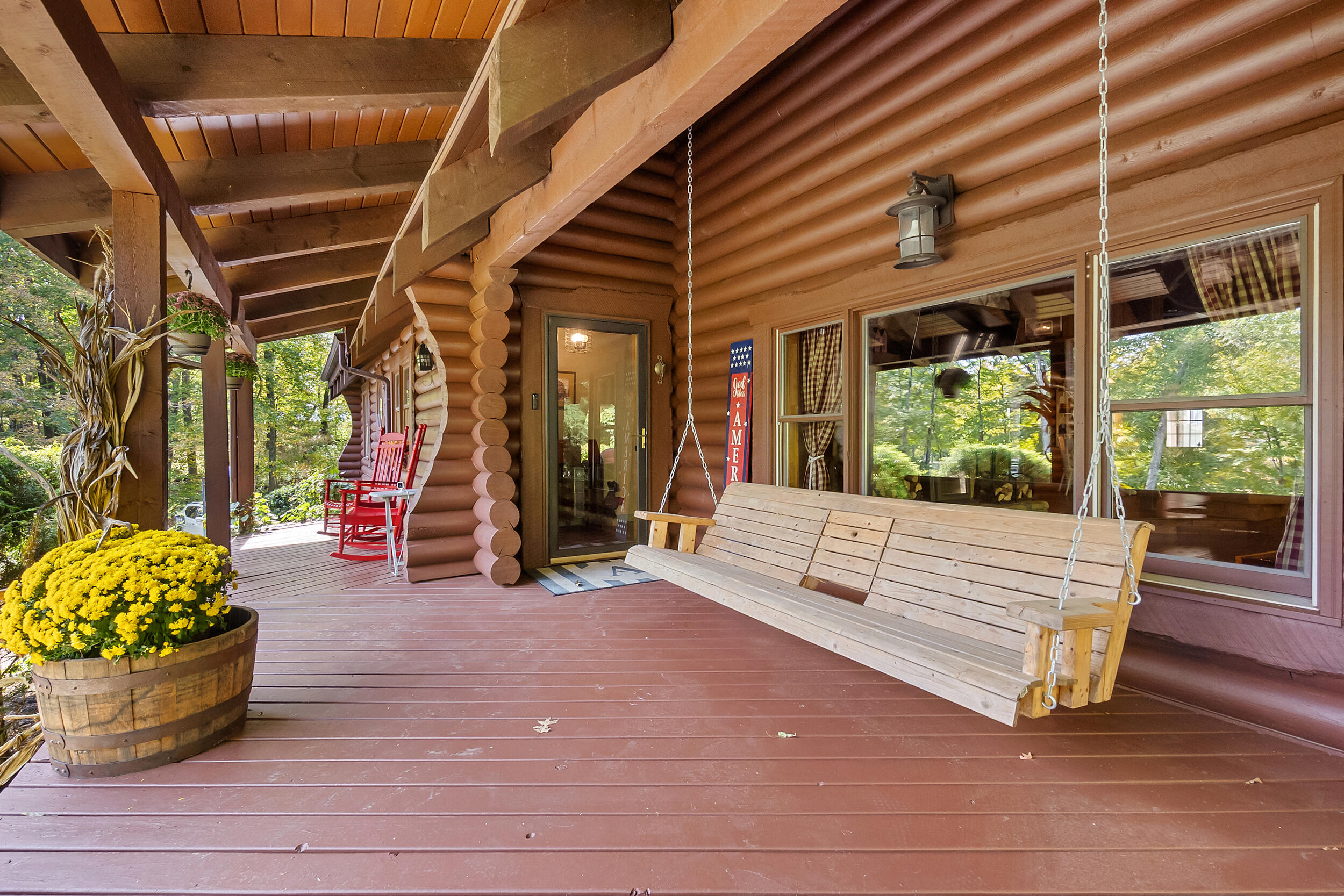 12223 Gaines Way Property Photo 7