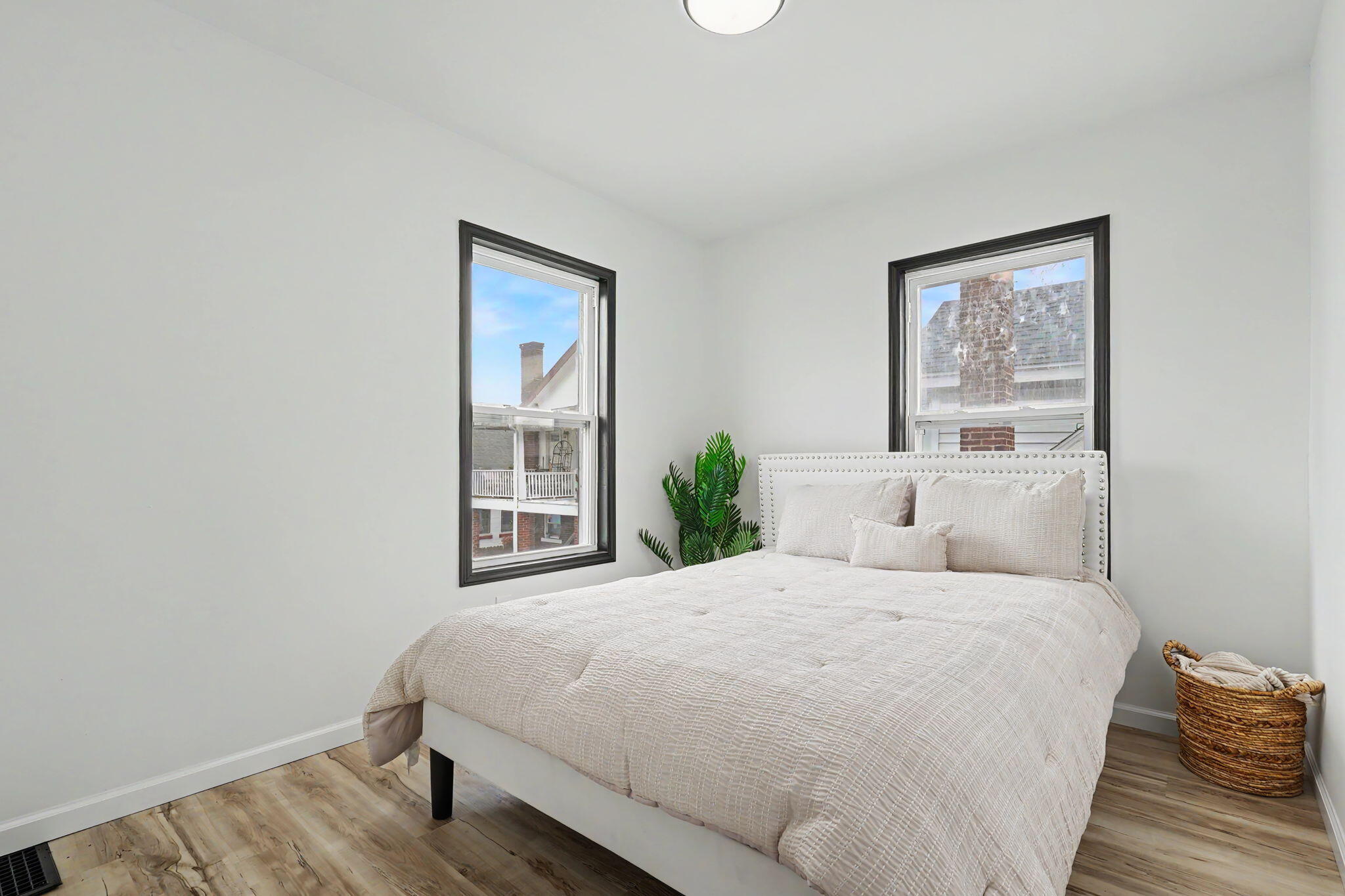 3606 Caroline Street Property Photo 18