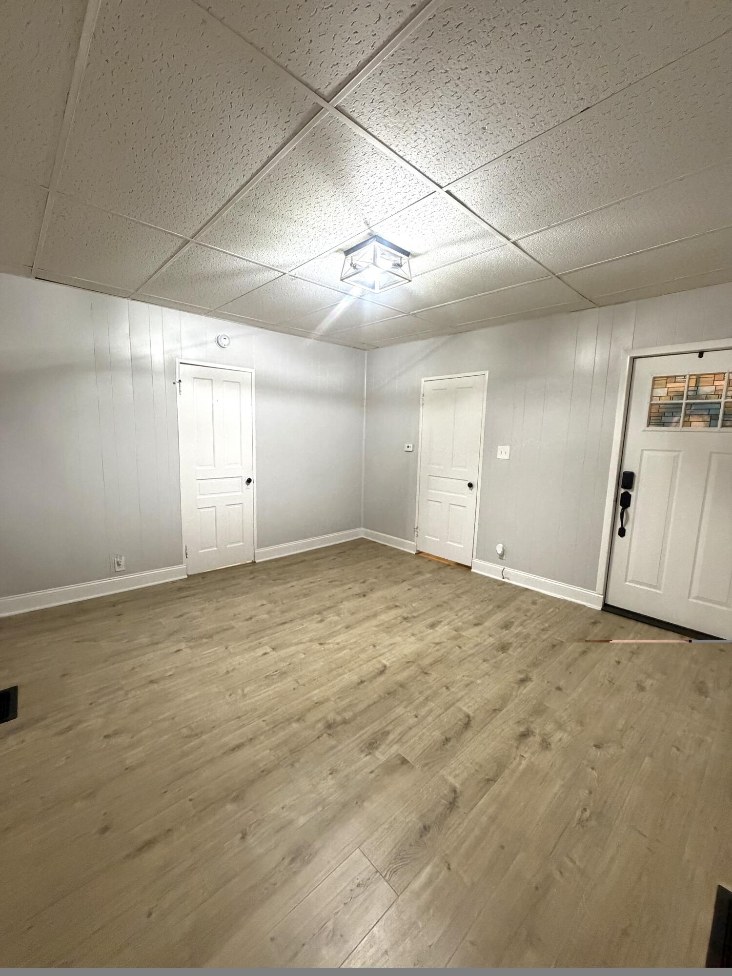 3724 Huntington Avenue Property Photo 10