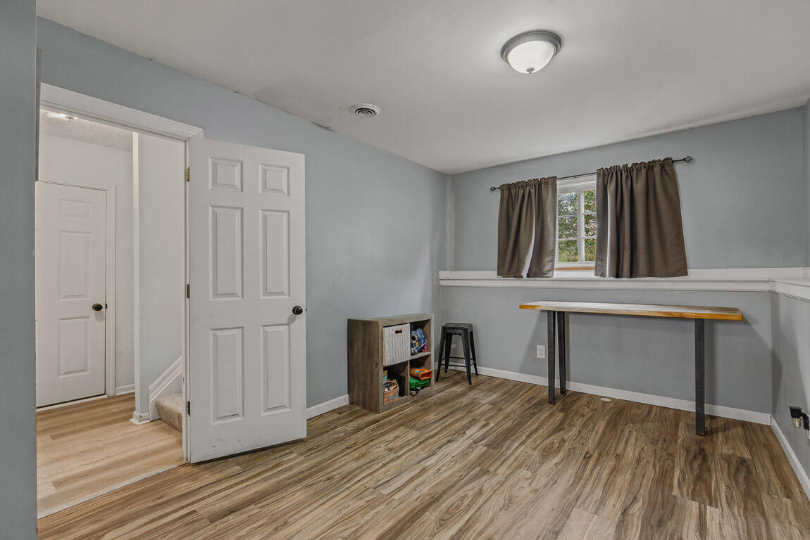 2766 Presidential Drive Property Photo 14