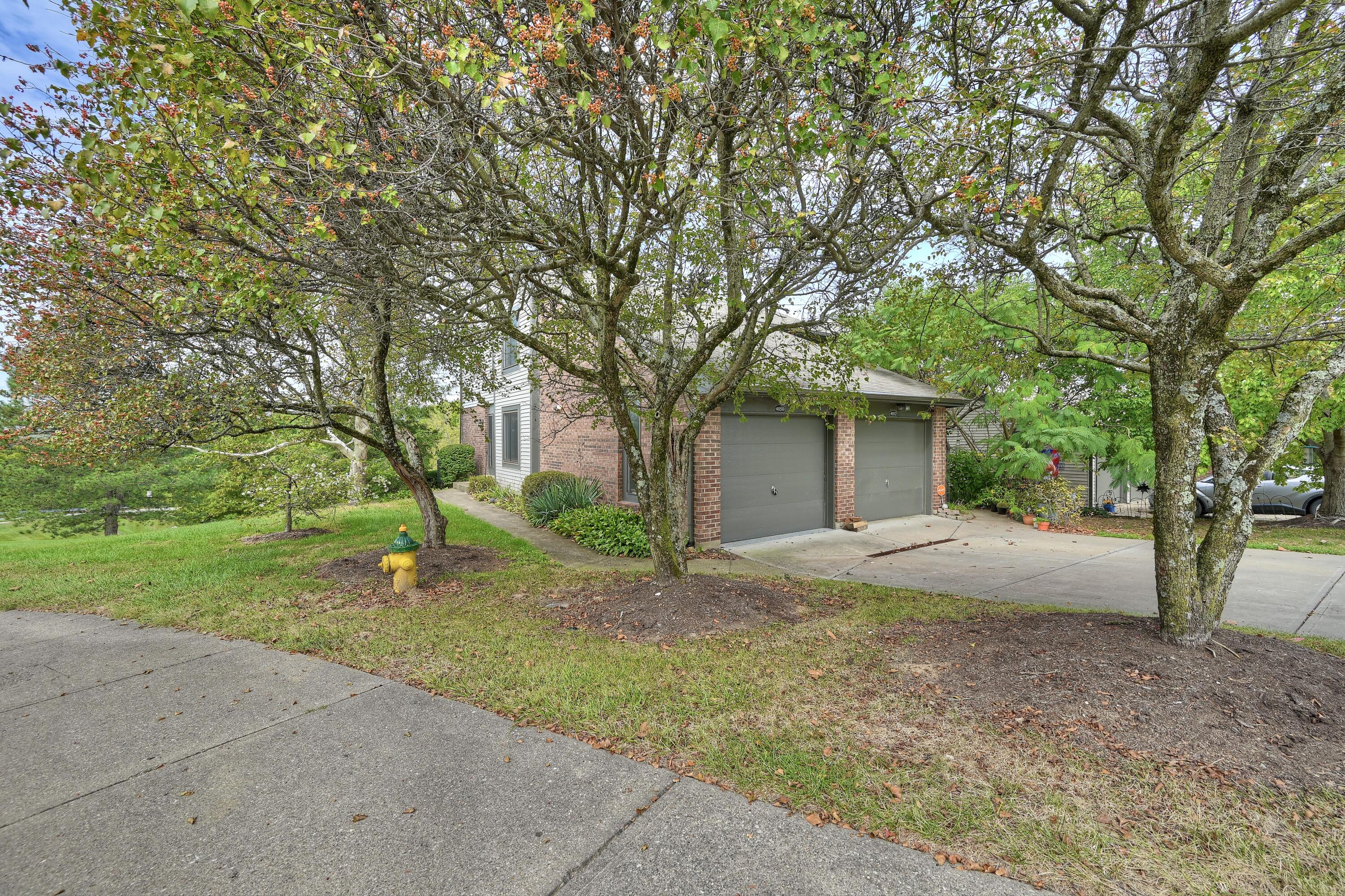 4050 Edgelake Court Property Photo 1