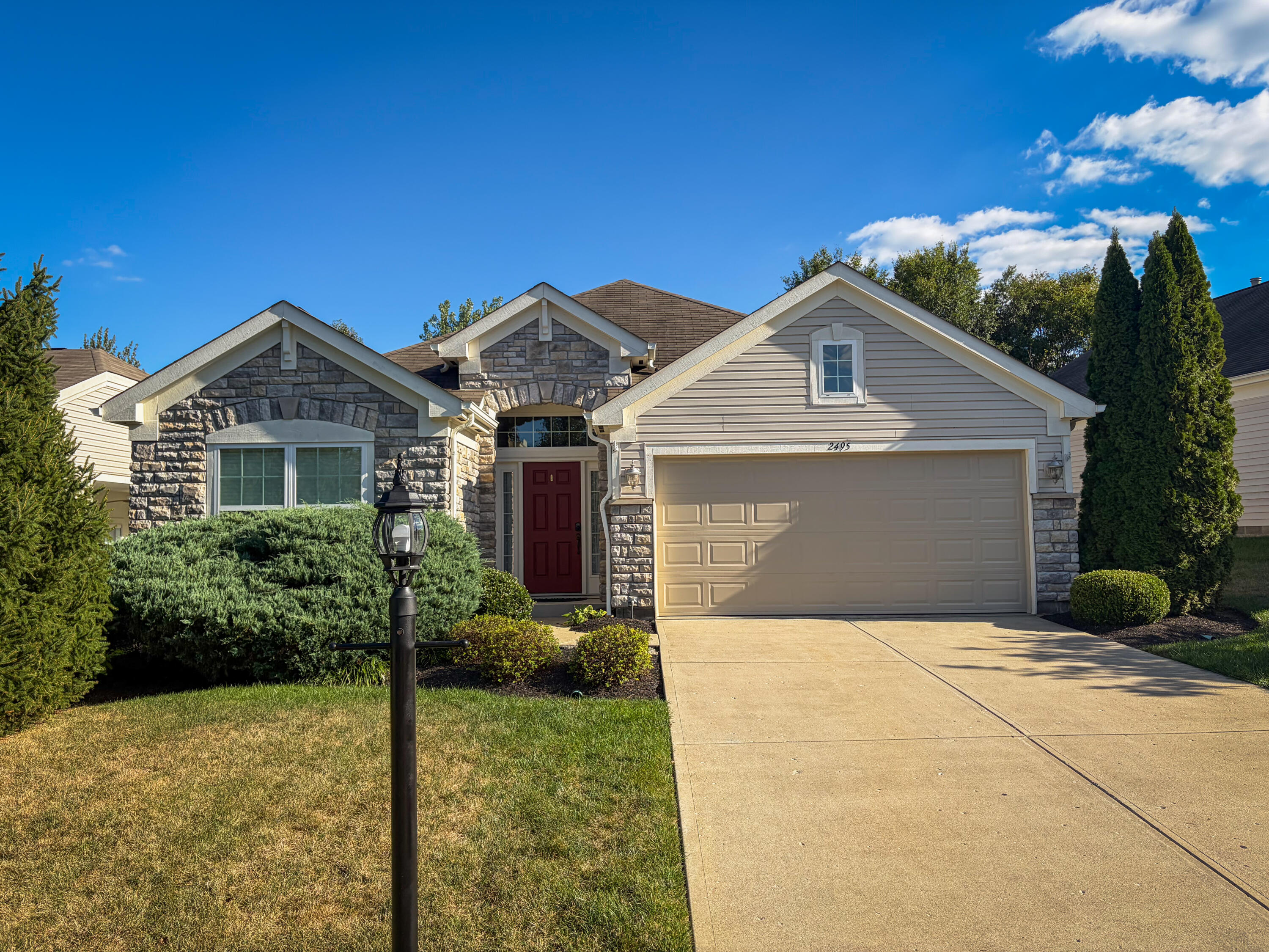 2495 Ormond Drive Property Photo 1