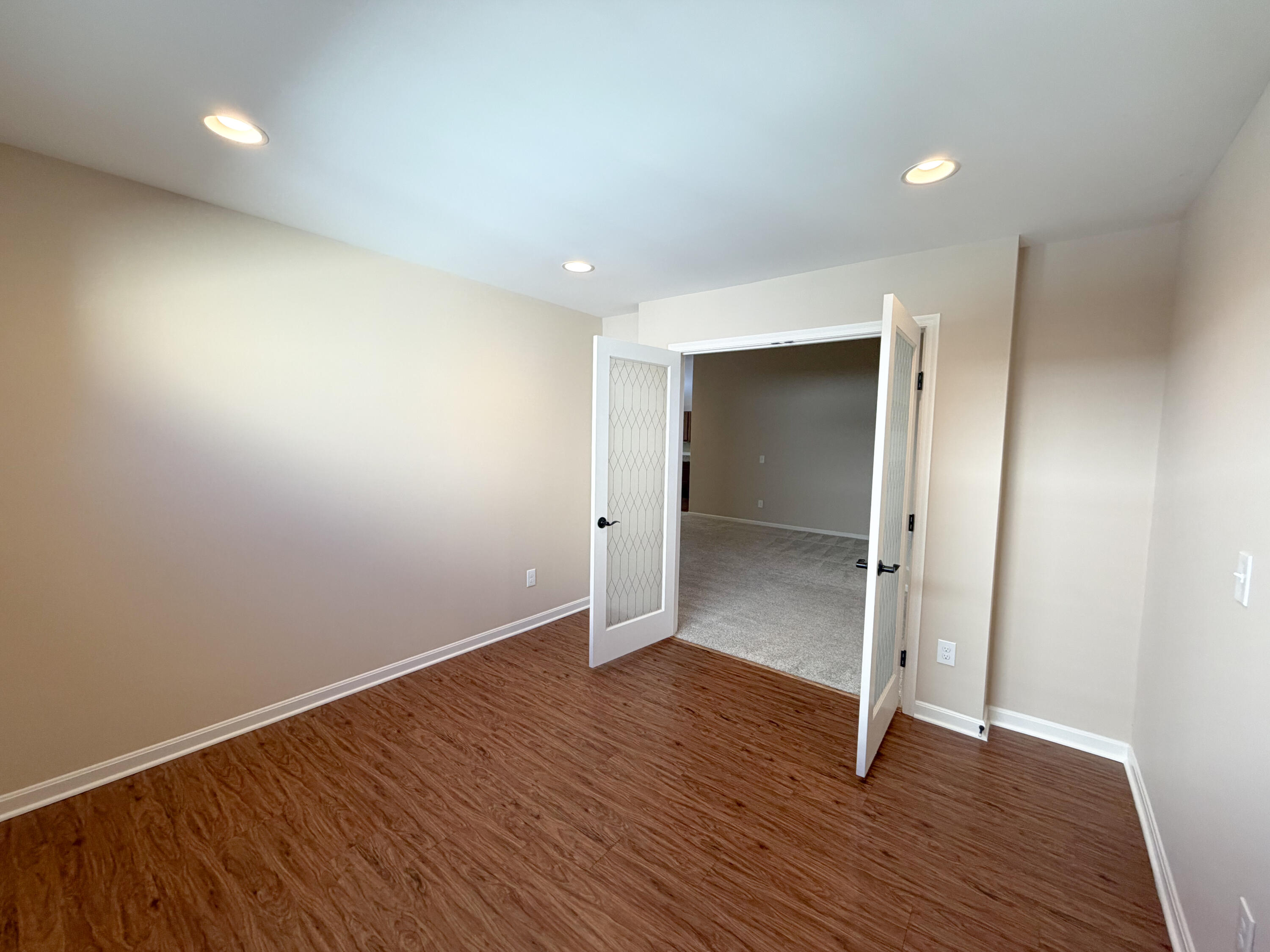 2495 Ormond Drive Property Photo 12