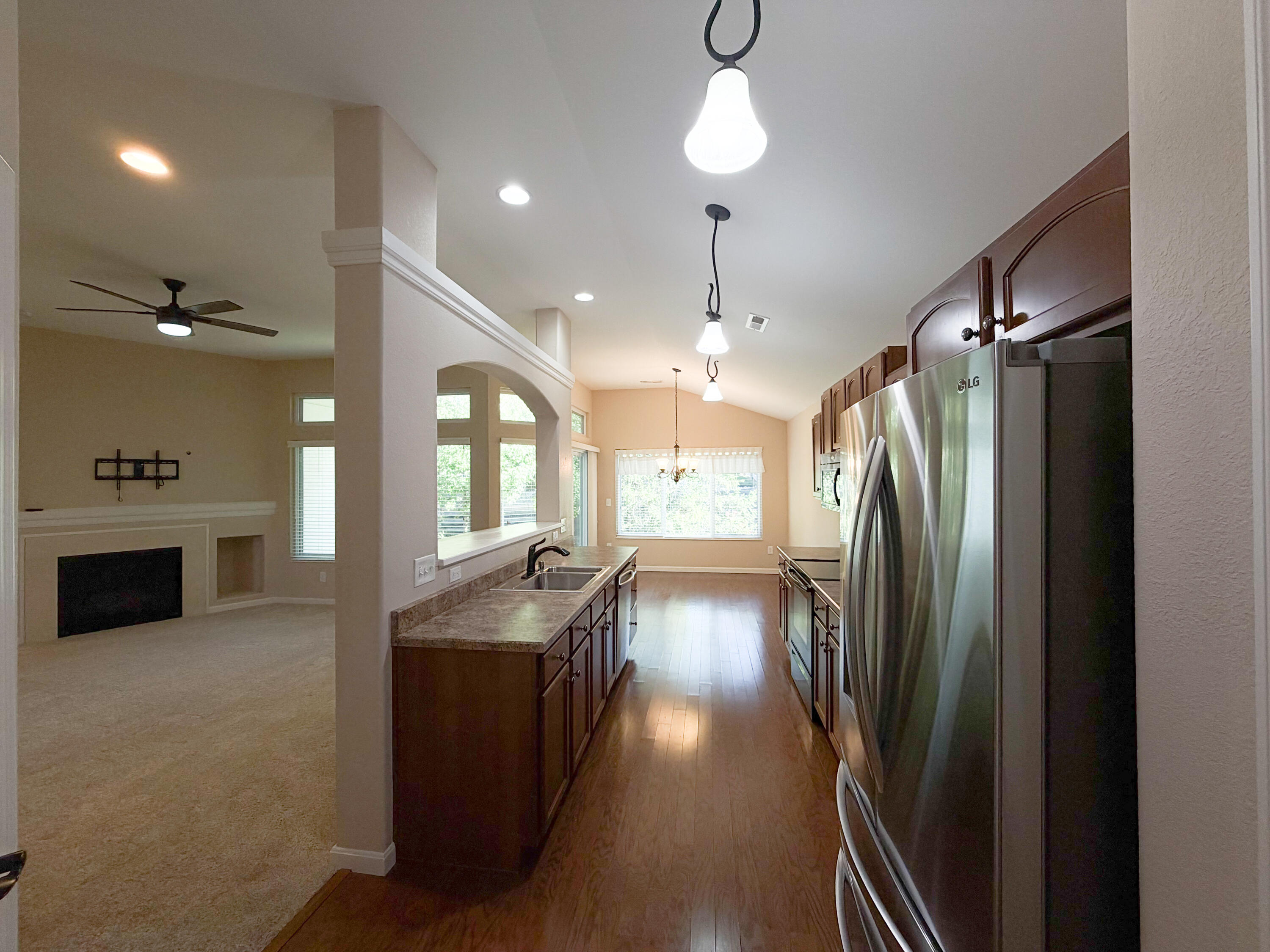 2495 Ormond Drive Property Photo 19