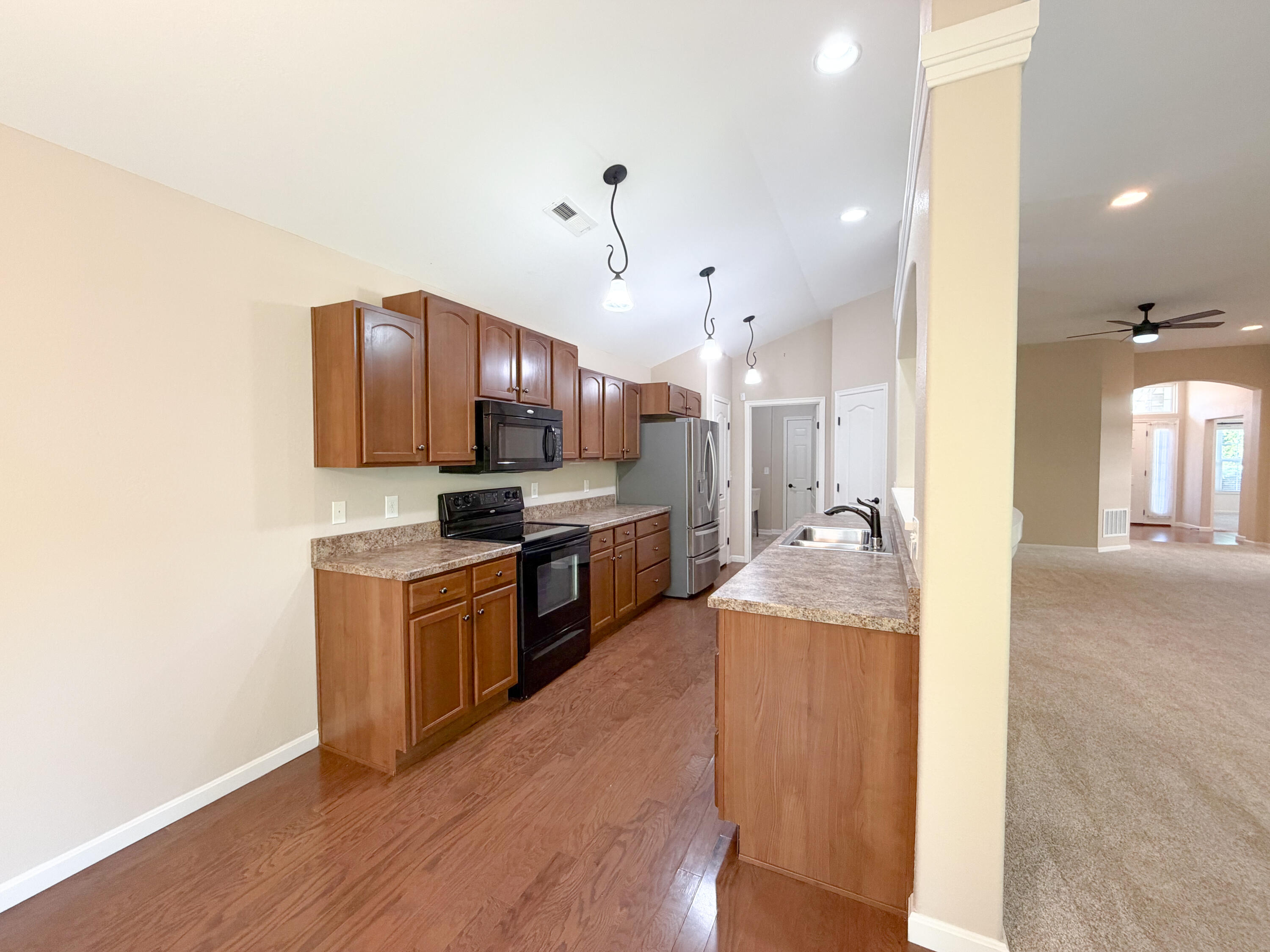 2495 Ormond Drive Property Photo 22