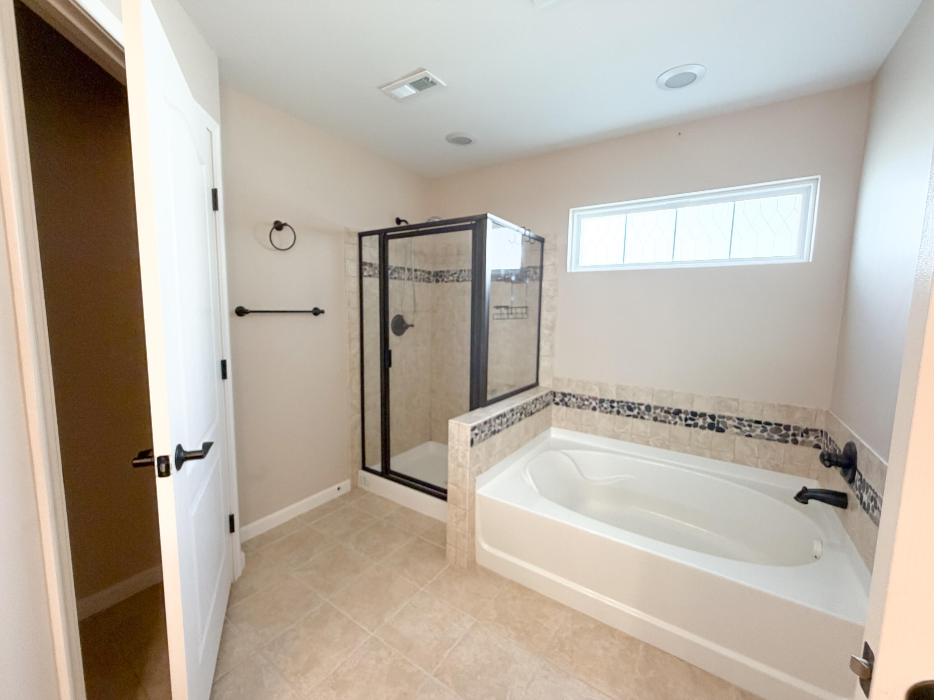 2495 Ormond Drive Property Photo 31