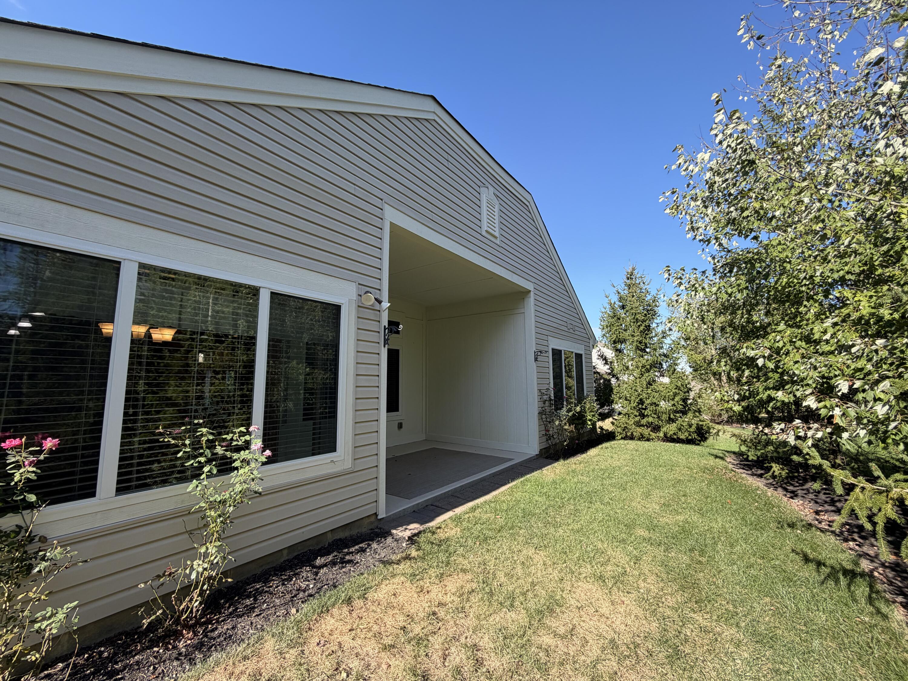 2495 Ormond Drive Property Photo 36