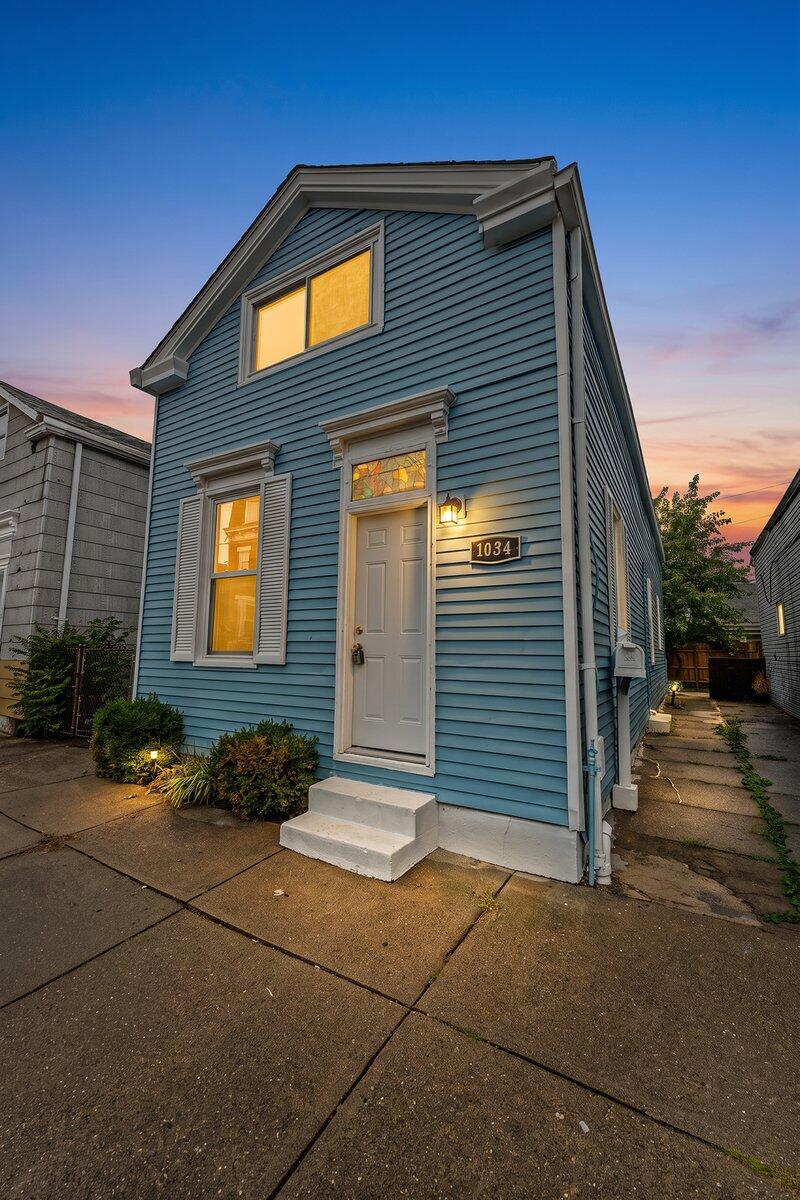 1034 Patterson Street Property Photo 1