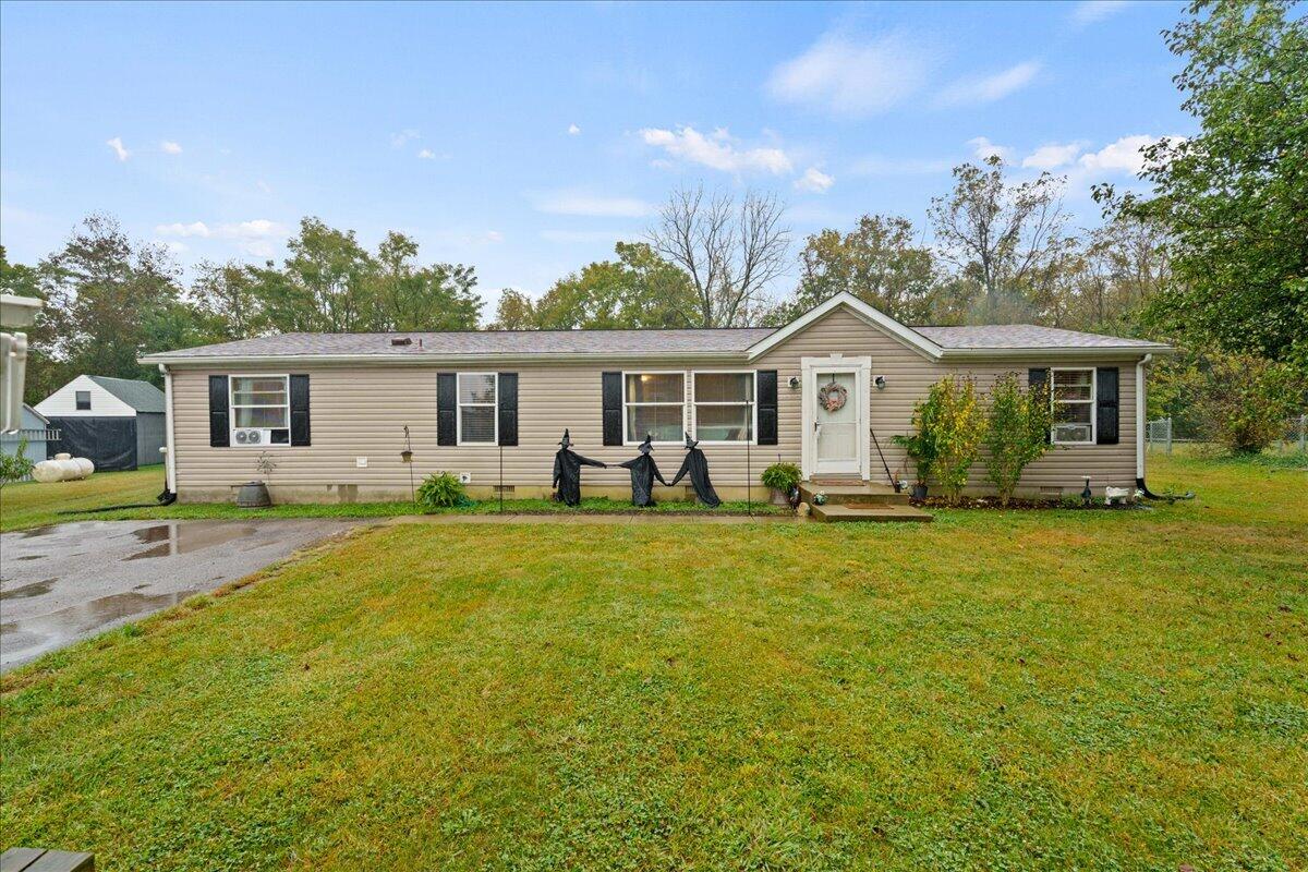 130 Willow Pointe Drive Property Photo 1