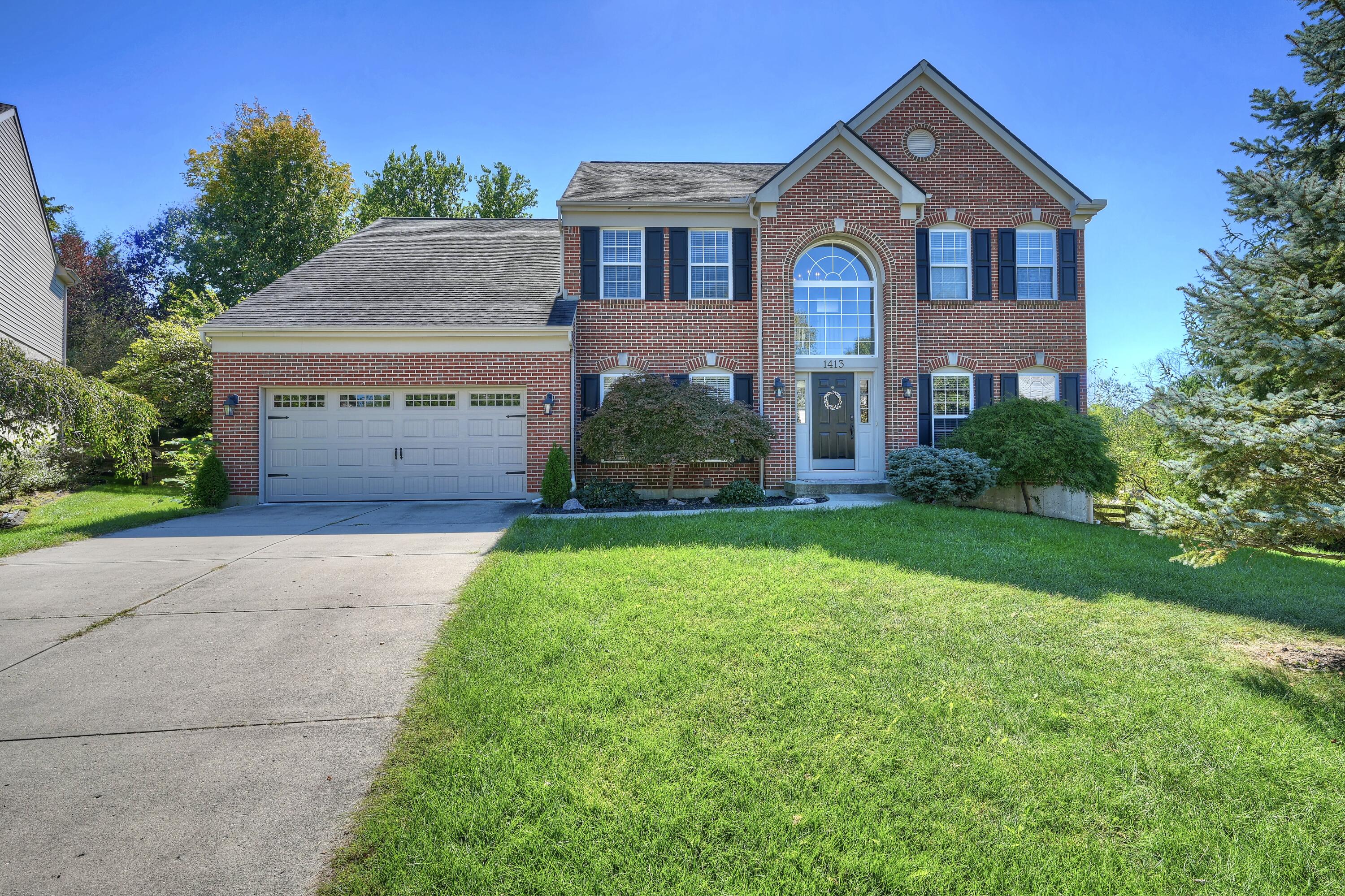 1413 Stoneyhollow Court Property Photo 1