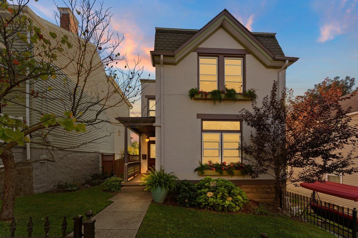 1022 Vine Street Property Photo 1