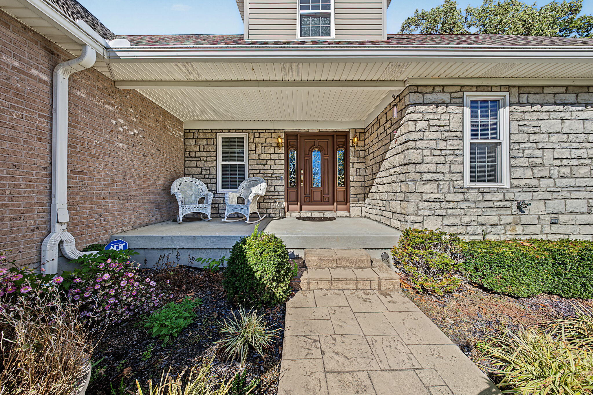 1780 Perry Lane Property Photo 7