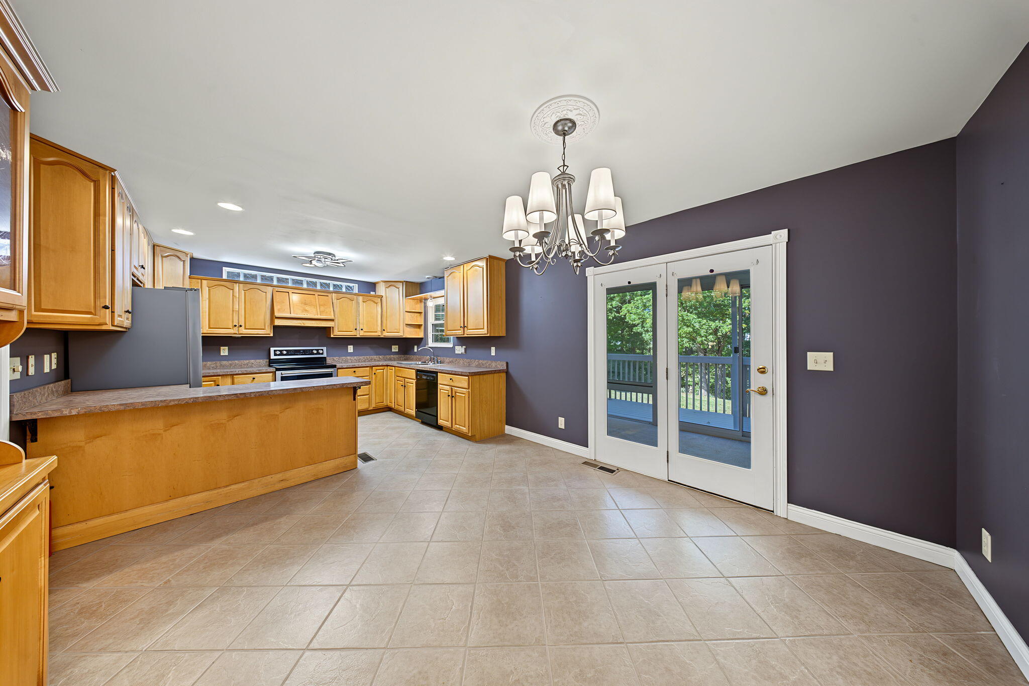 1780 Perry Lane Property Photo 16