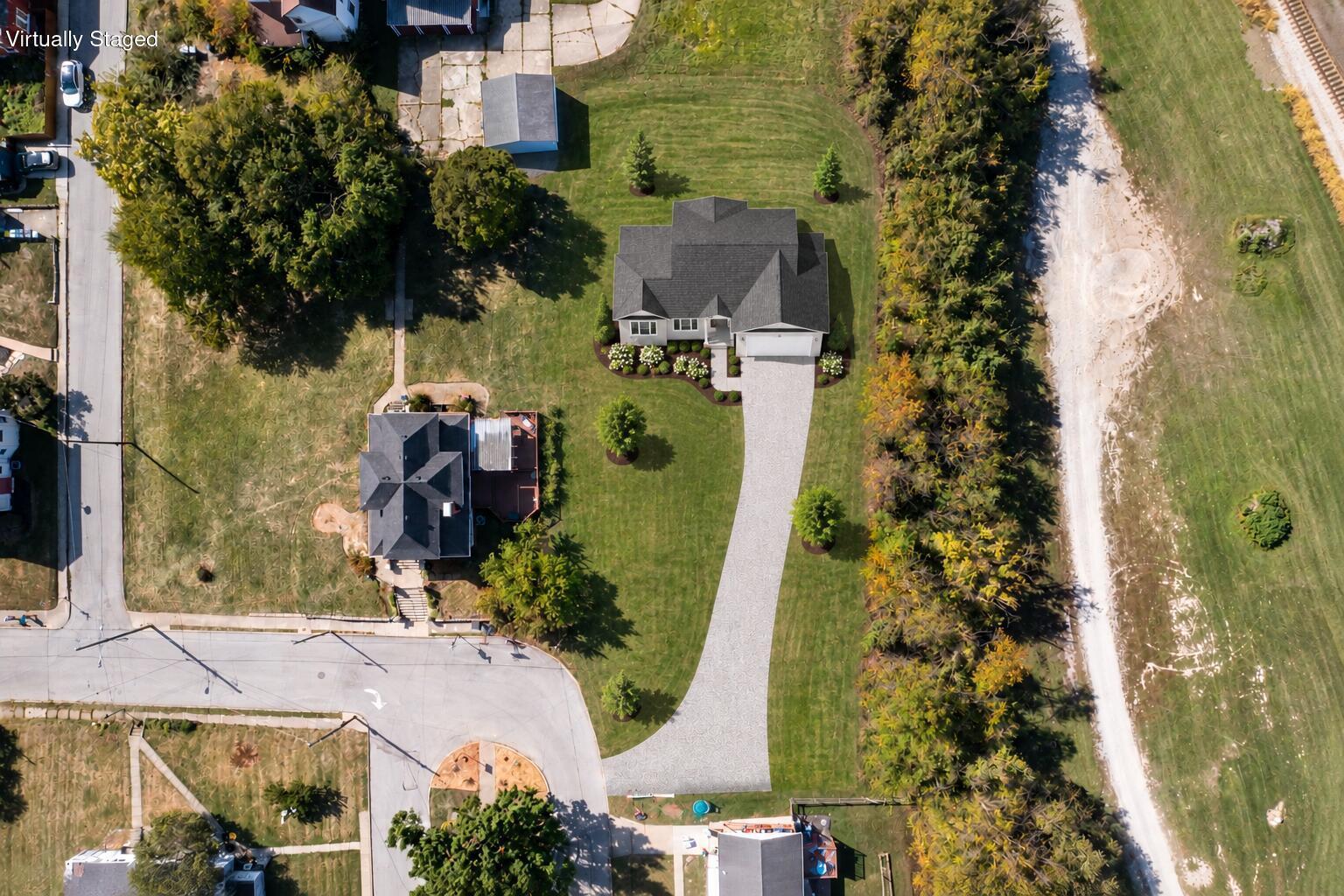 100 Summit Drive Property Photo 2