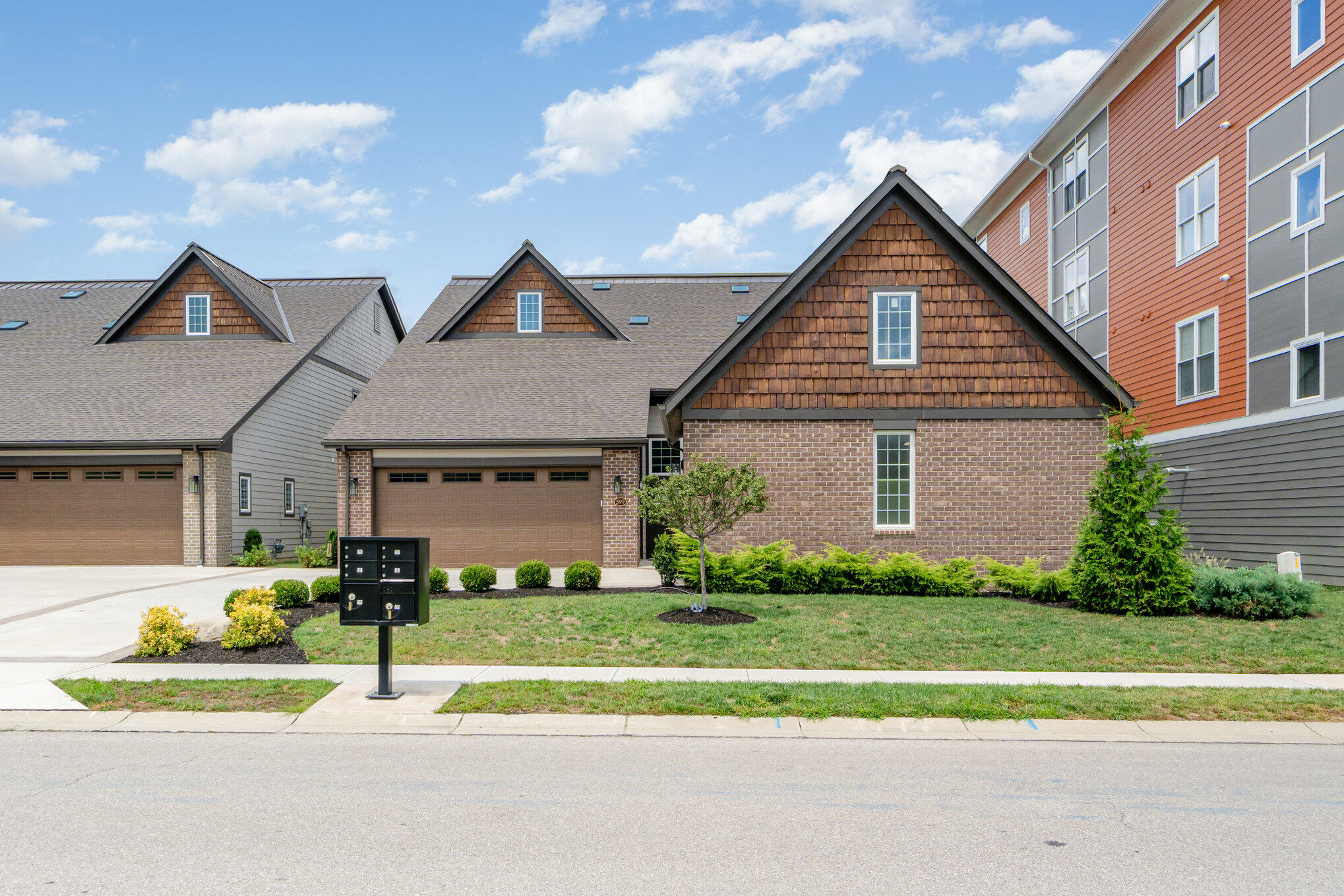605 Manhattan Boulevard, 202 Property Photo 1