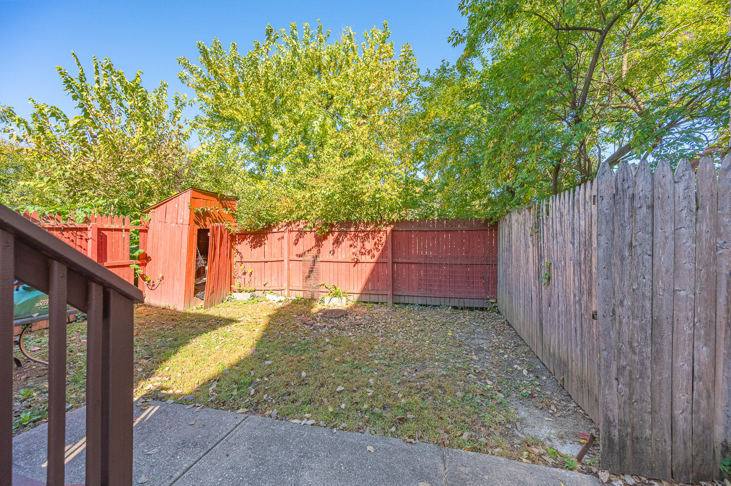 224 E Robbins Street Property Photo 37