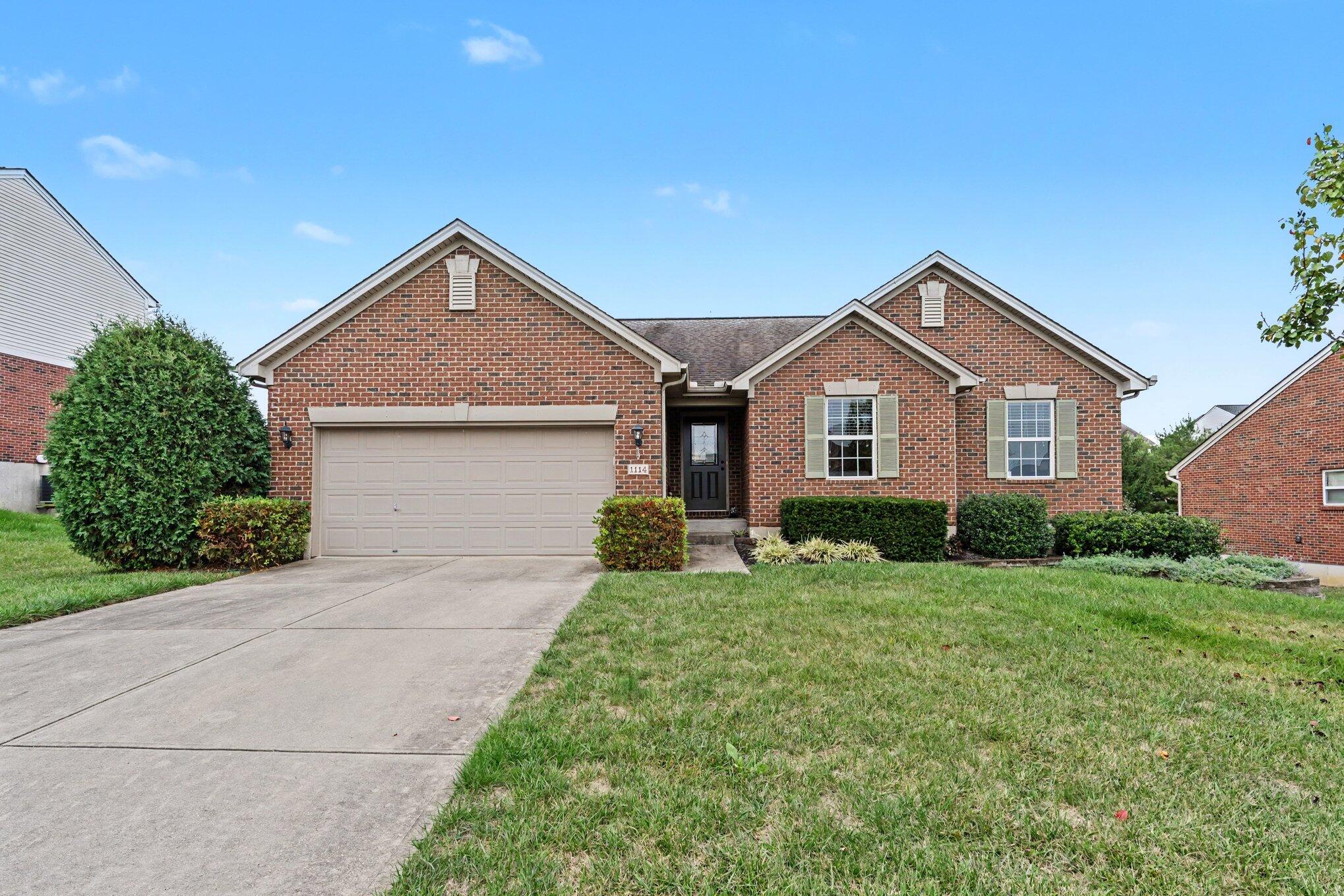1114 Pinewood Drive Property Photo 1