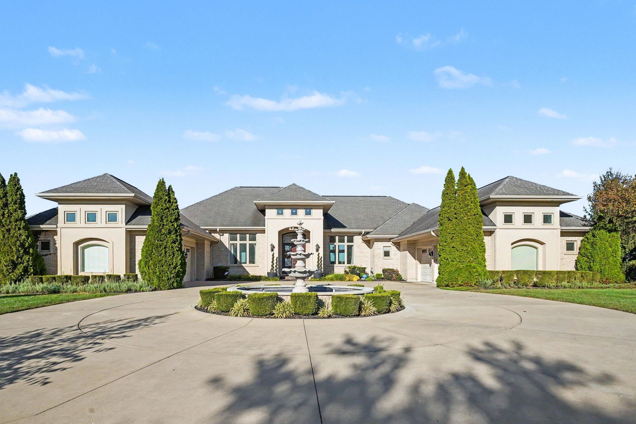 610 Rivershore Drive Property Photo 1