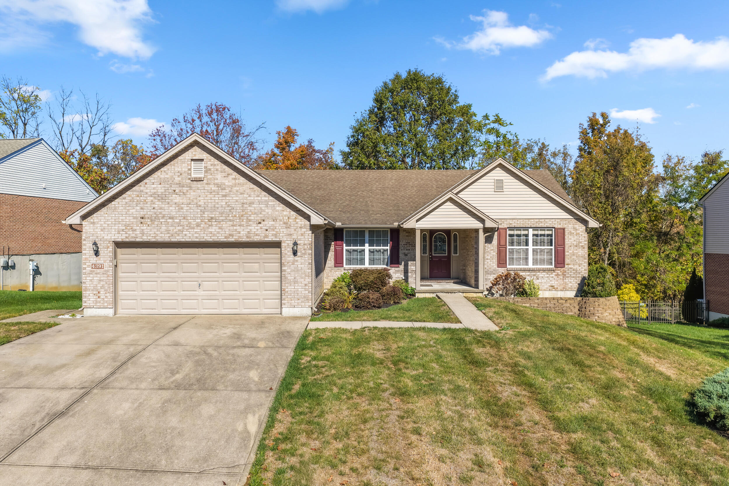 4391 Courier Court Property Photo 1