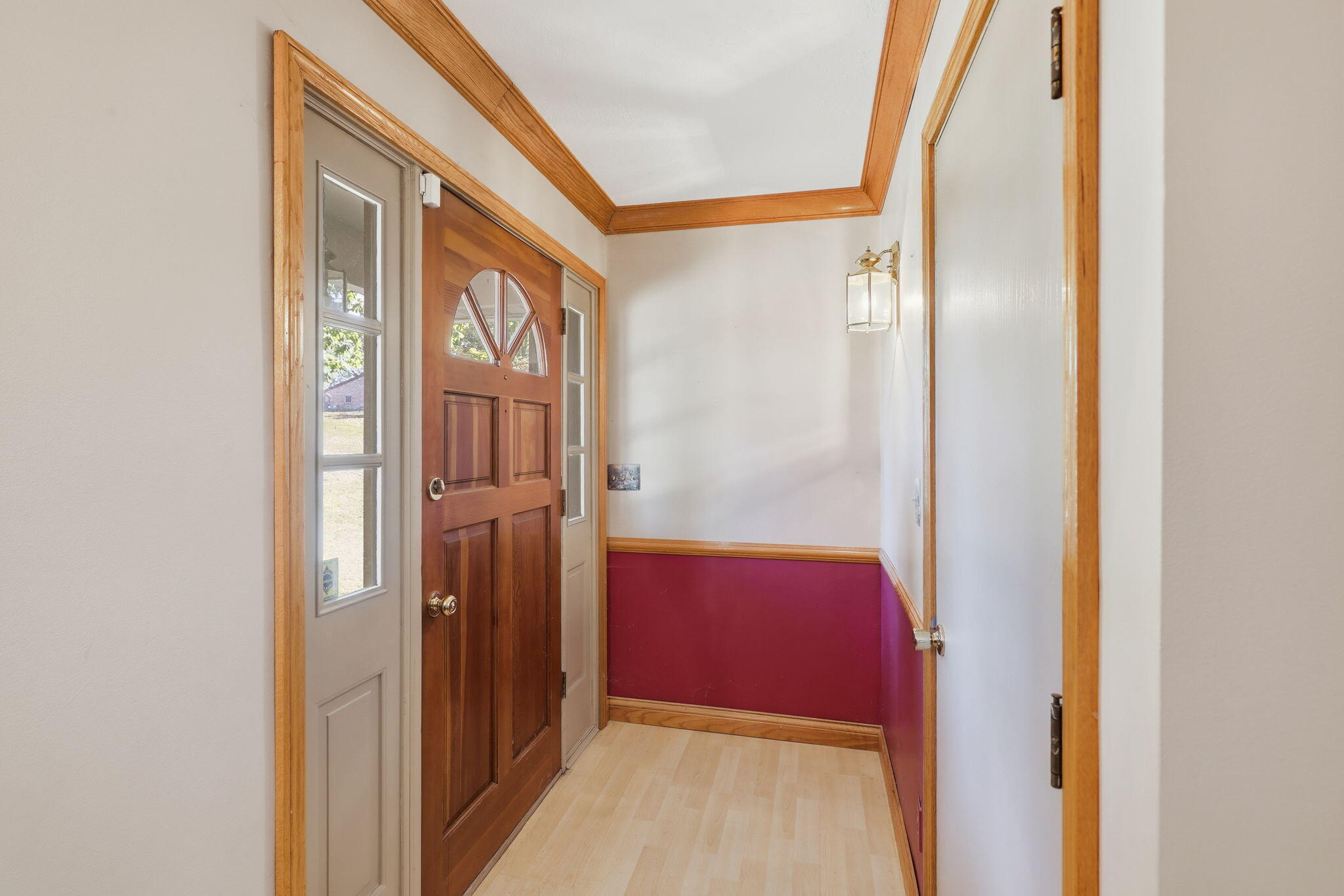 5064 Gary Lane Property Photo 5