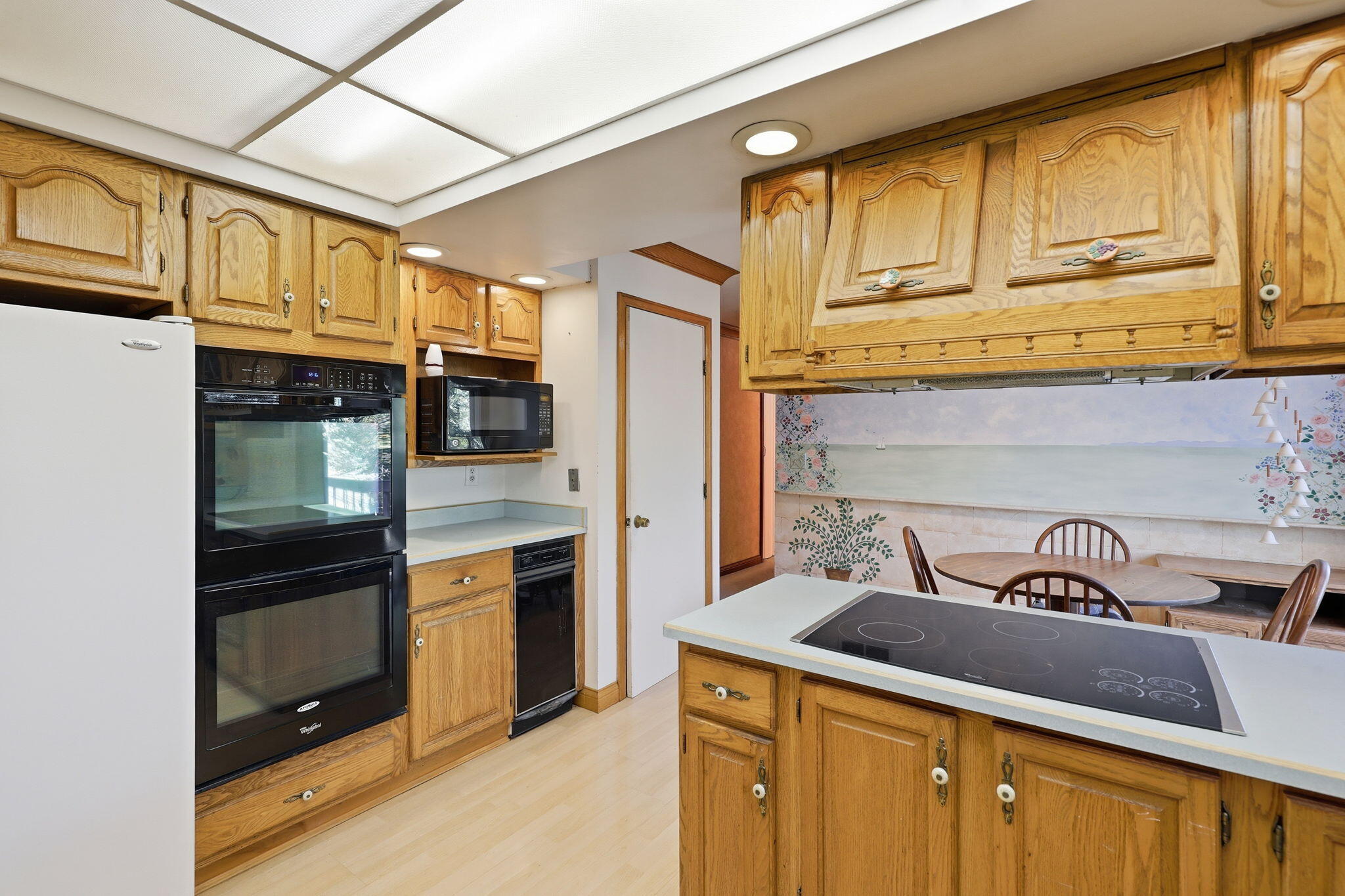 5064 Gary Lane Property Photo 11
