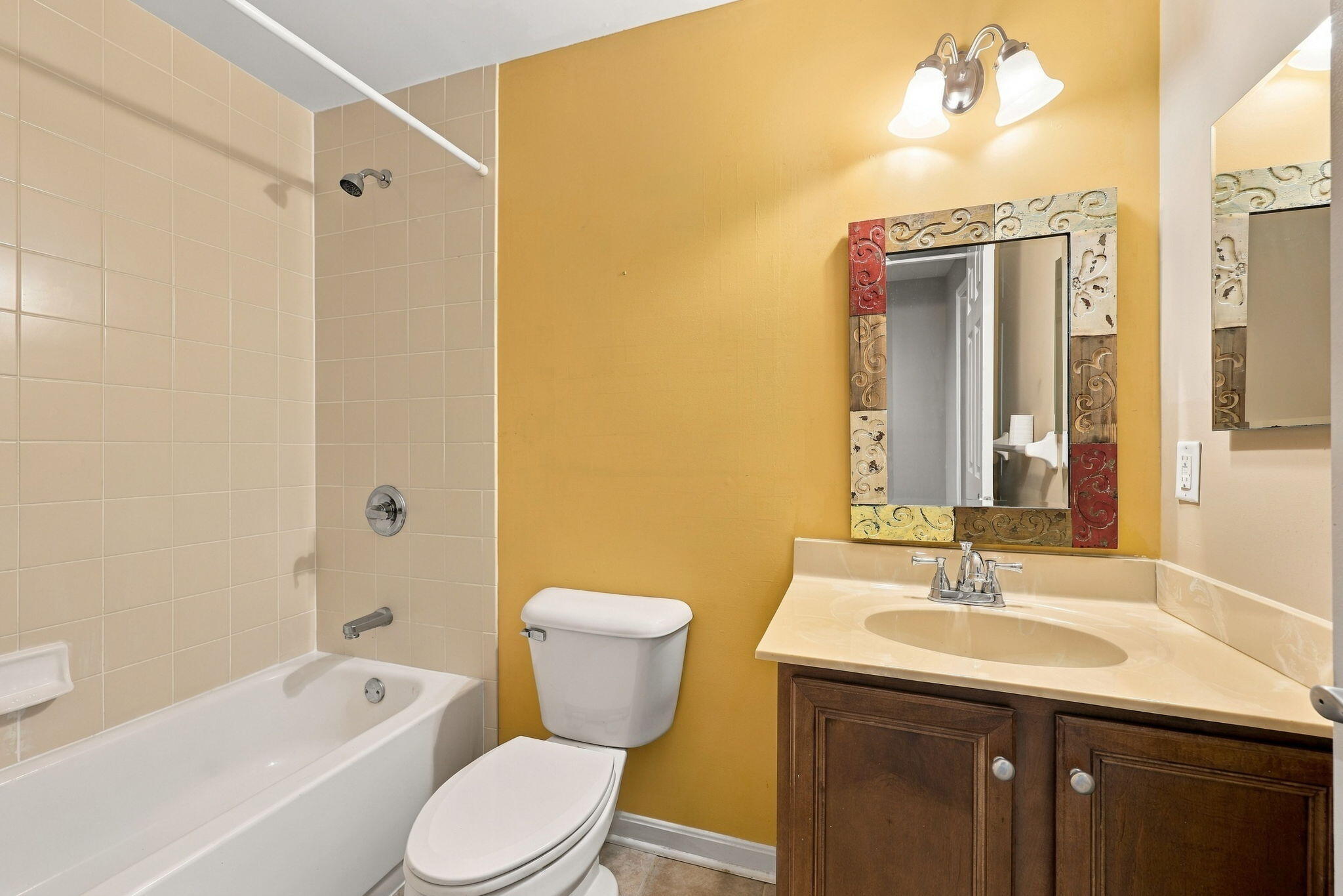 1835 Farmhouse Way Property Photo 16