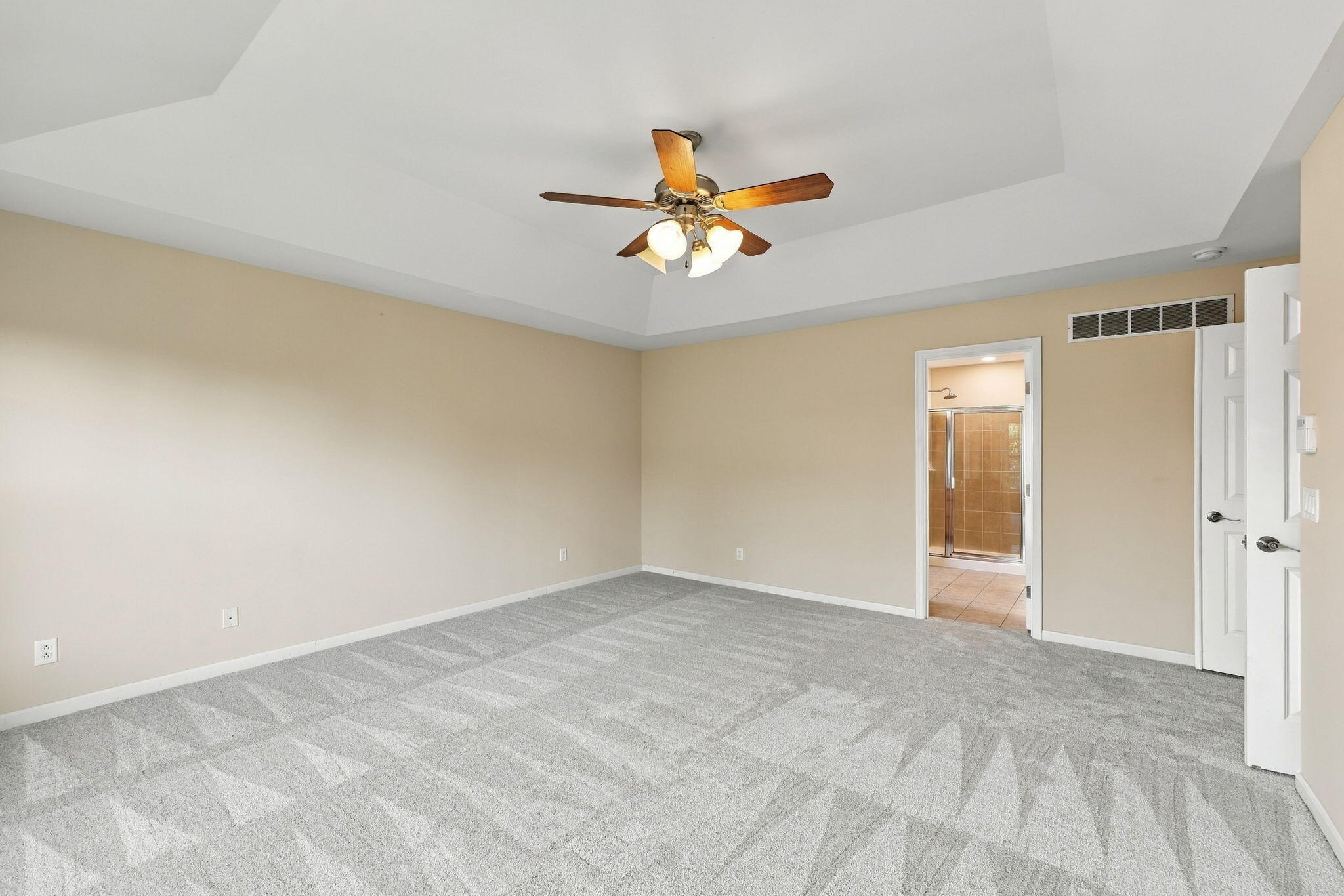 1835 Farmhouse Way Property Photo 18