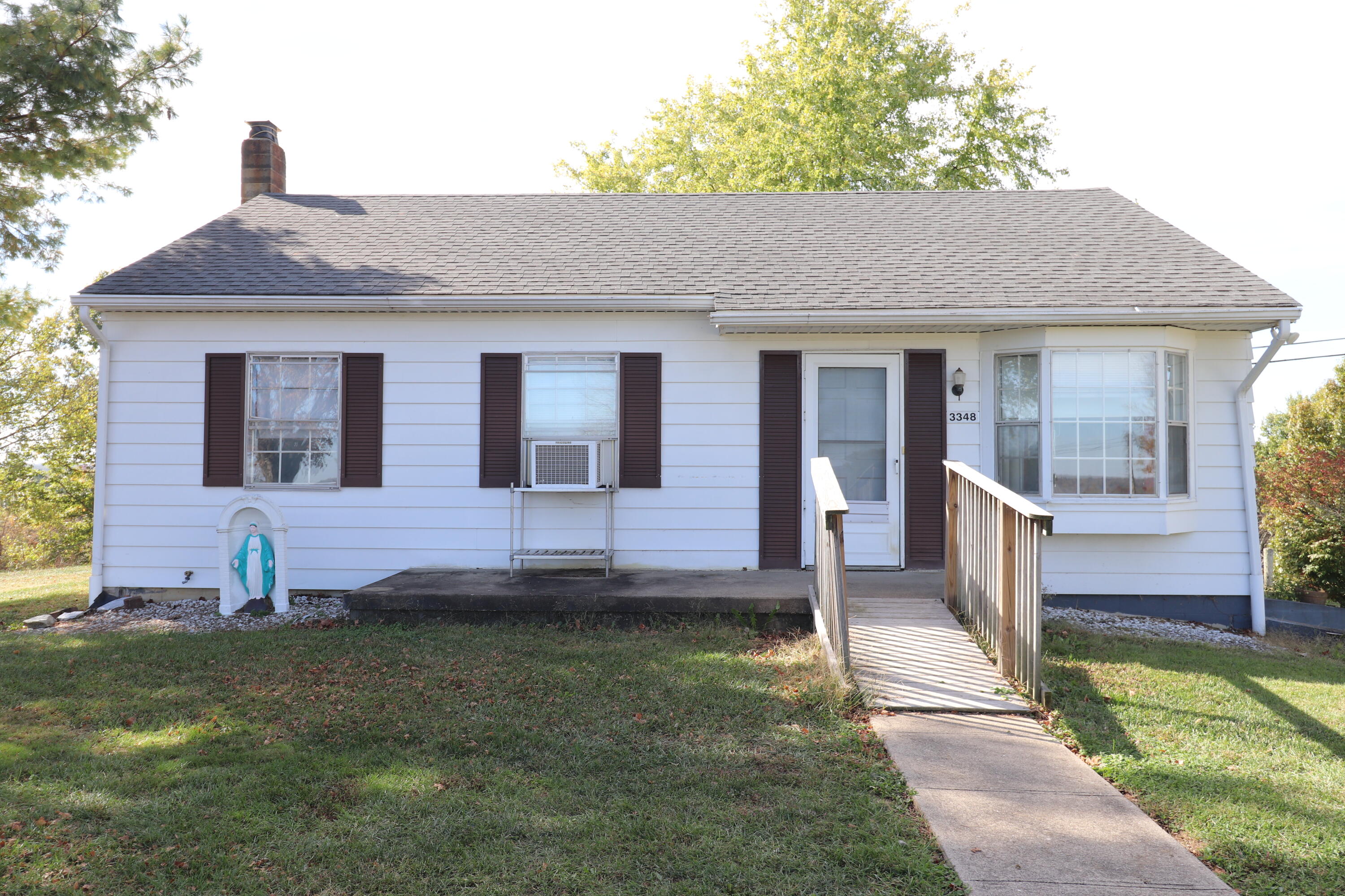 3348 Lenoxburg Foster Road Property Photo 1