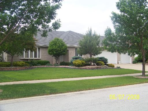8712 Timbers Pointe Drive Property Photo 1