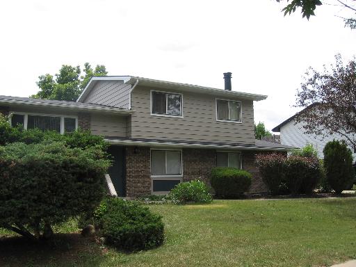301 Appling Lane Property Photo 1
