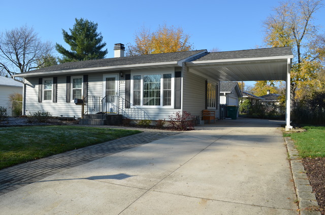817 Brentwood Drive Property Photo 1