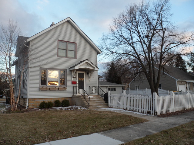1402 S Washington Street Property Photo 1